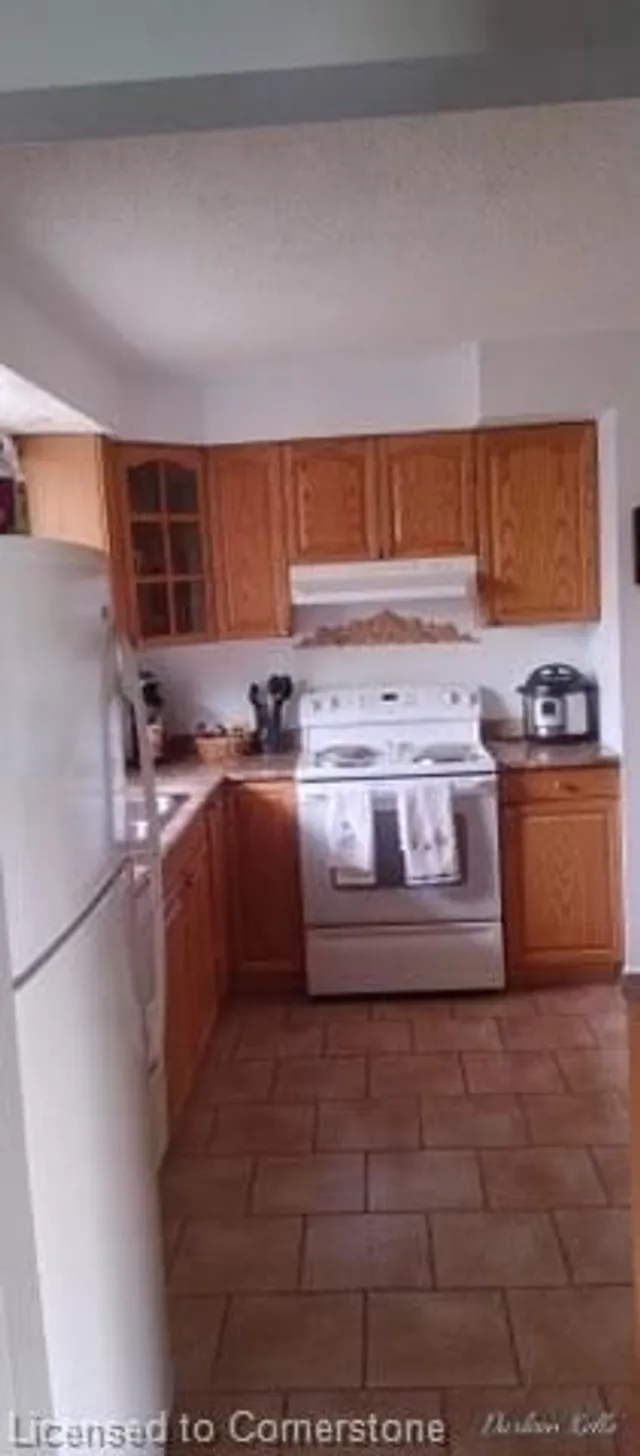 Additional property image - 37 Briar Knoll Dr