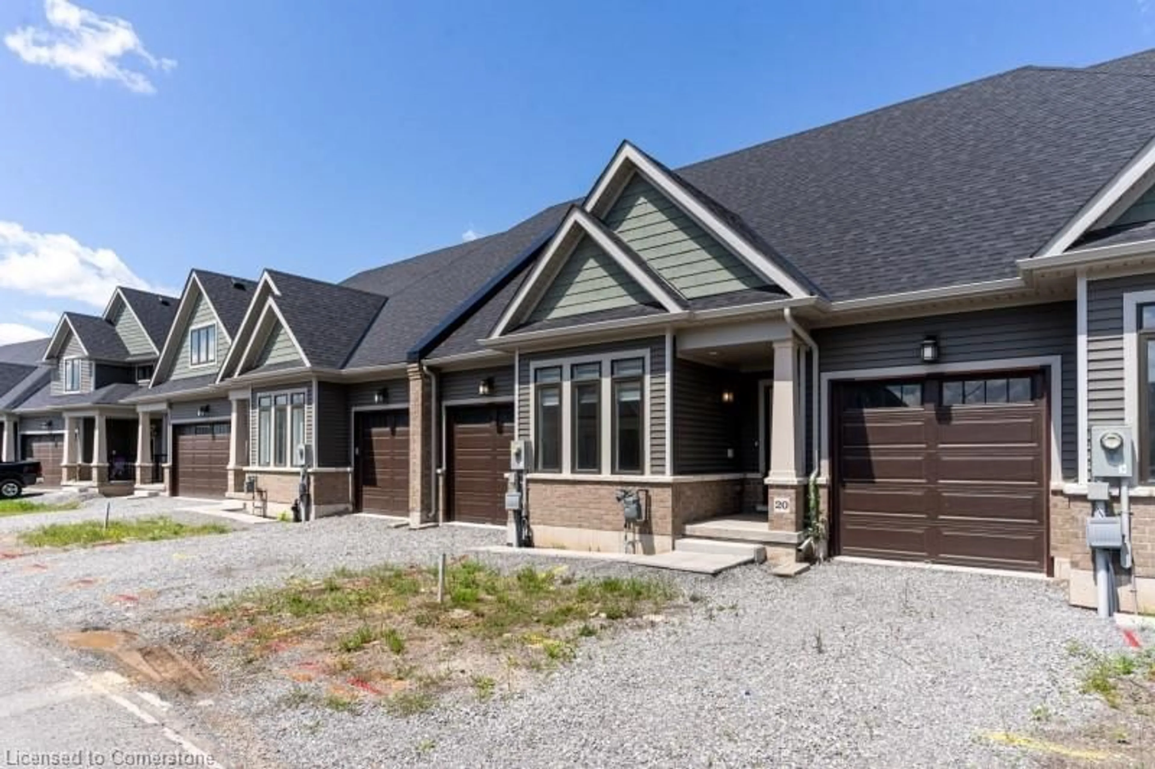 Home with brick exterior material, street for 4311 Mann St, Niagara Falls Ontario L2G 3K2