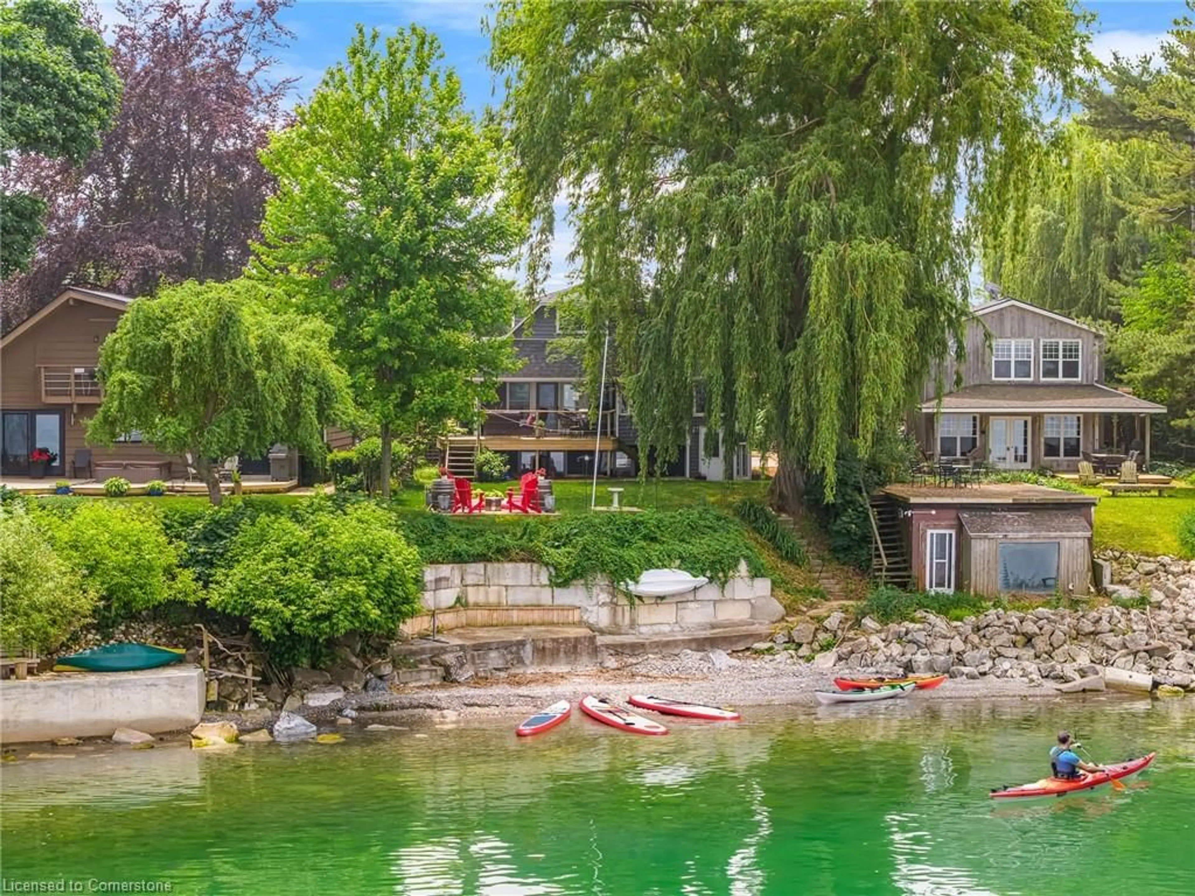 A pic from outside/outdoor area/front of a property/back of a property/a pic from drone, water/lake/river/ocean view for 6 Firelane 6a, Niagara-on-the-Lake Ontario L0S 1J0