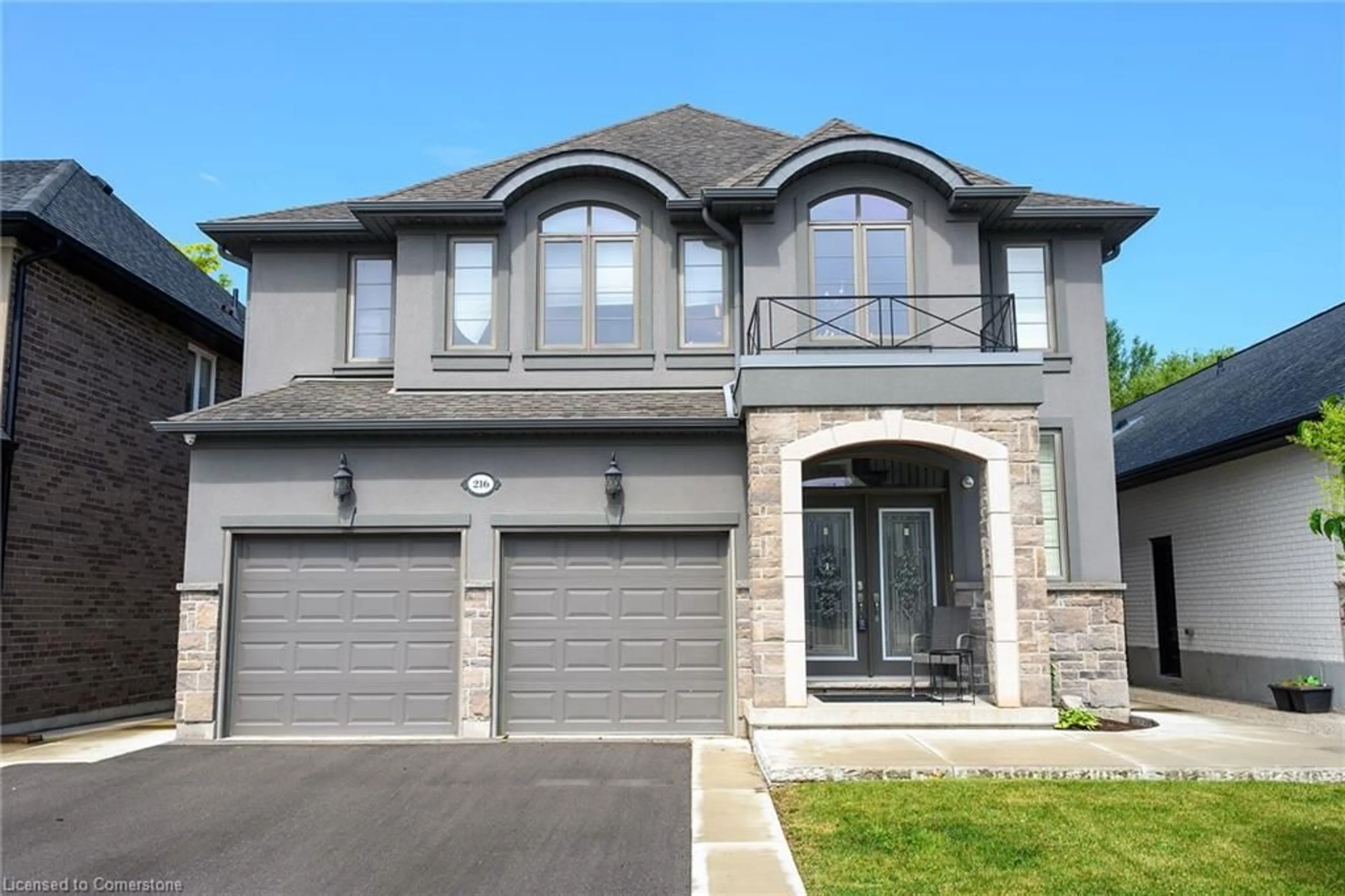 Home with brick exterior material, street for 216 Eleanor Ave, Hamilton Ontario L8W 1C8