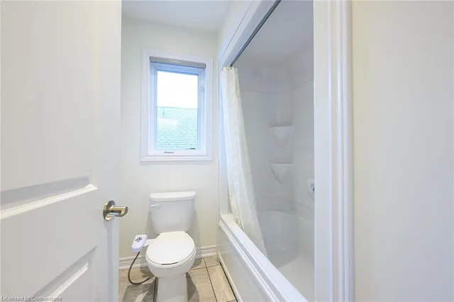 Additional image 3 of 216 Eleanor Ave