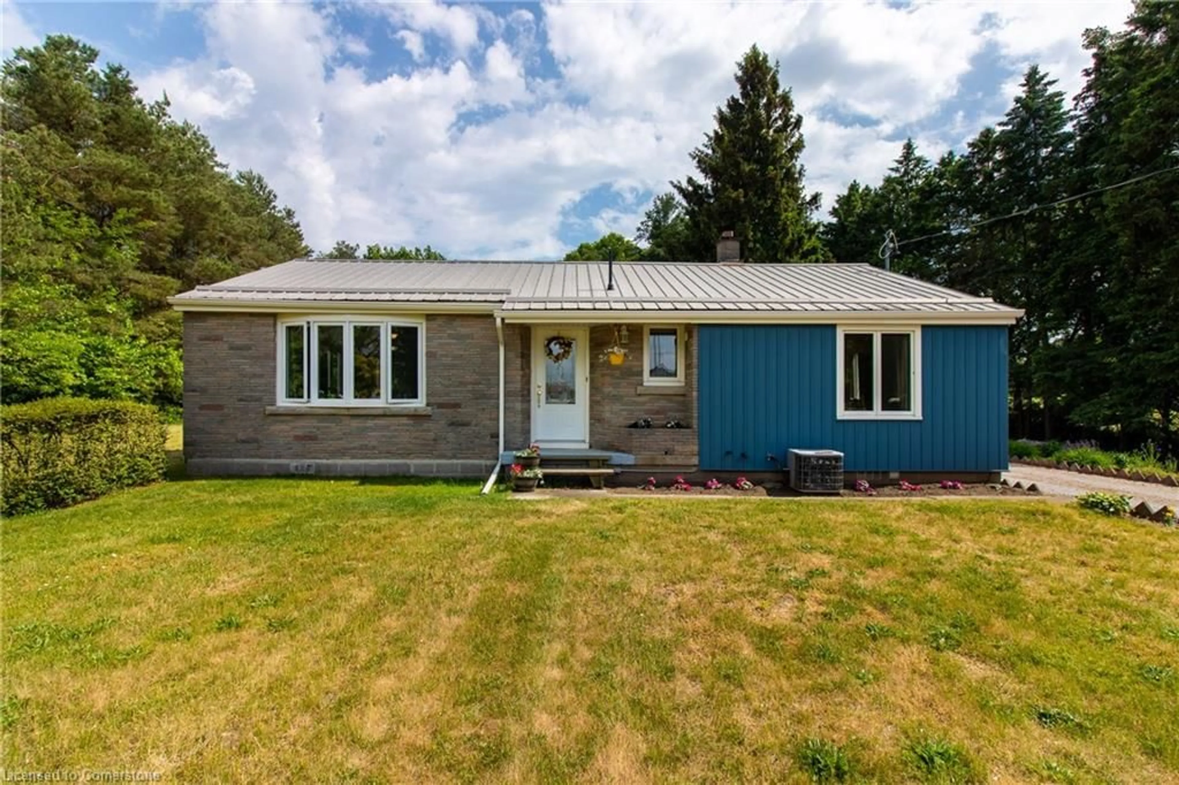 Home with vinyl exterior material, street for 526 Highway 6 Hwy, Port Dover Ontario N0A 1N2