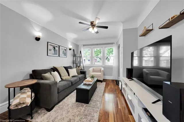Additional property image - 168 Cope St