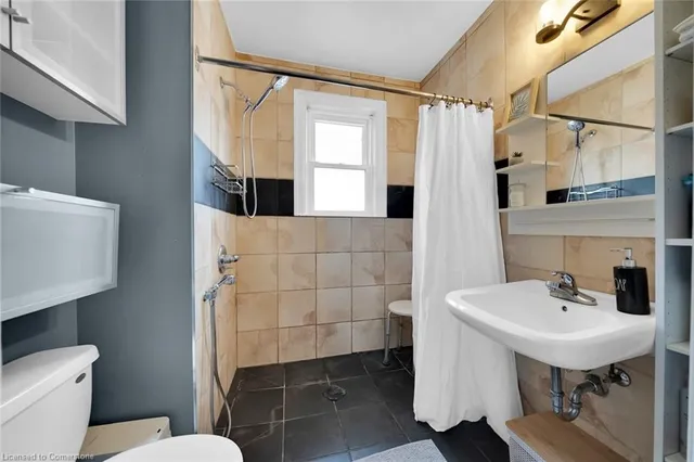 Additional property image - 168 Cope St