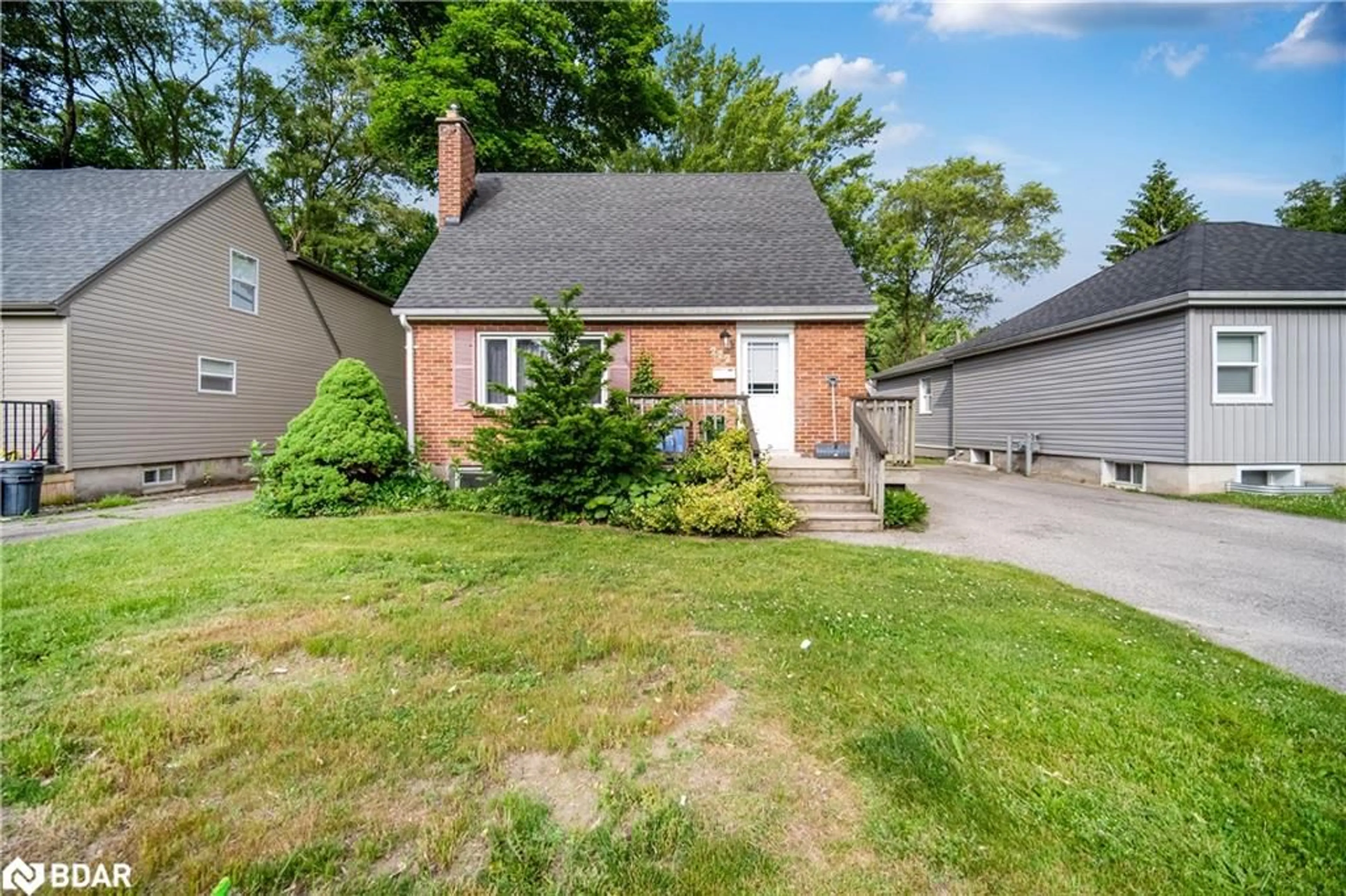Unknown for 222 Rathnally St, London Ontario N6H 2E3