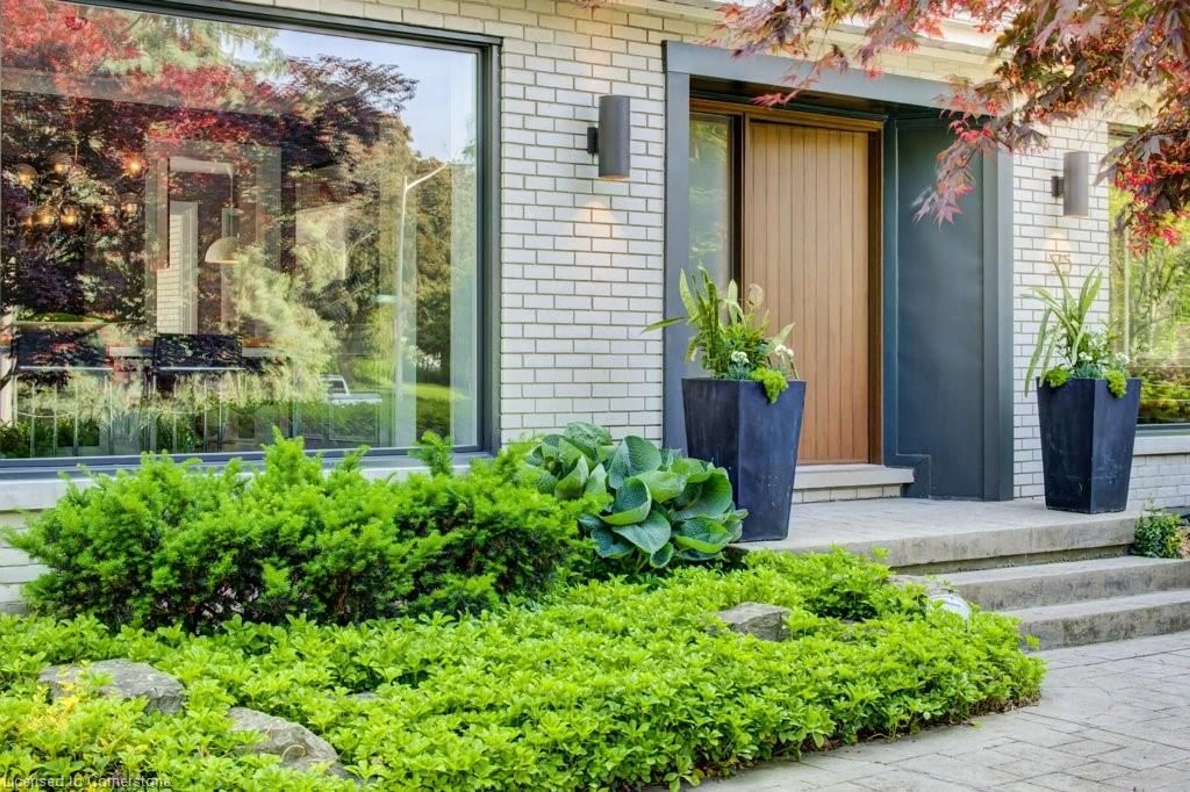 Home with brick exterior material, street for 75 Somerset Cres, Waterloo Ontario N2L 1N1