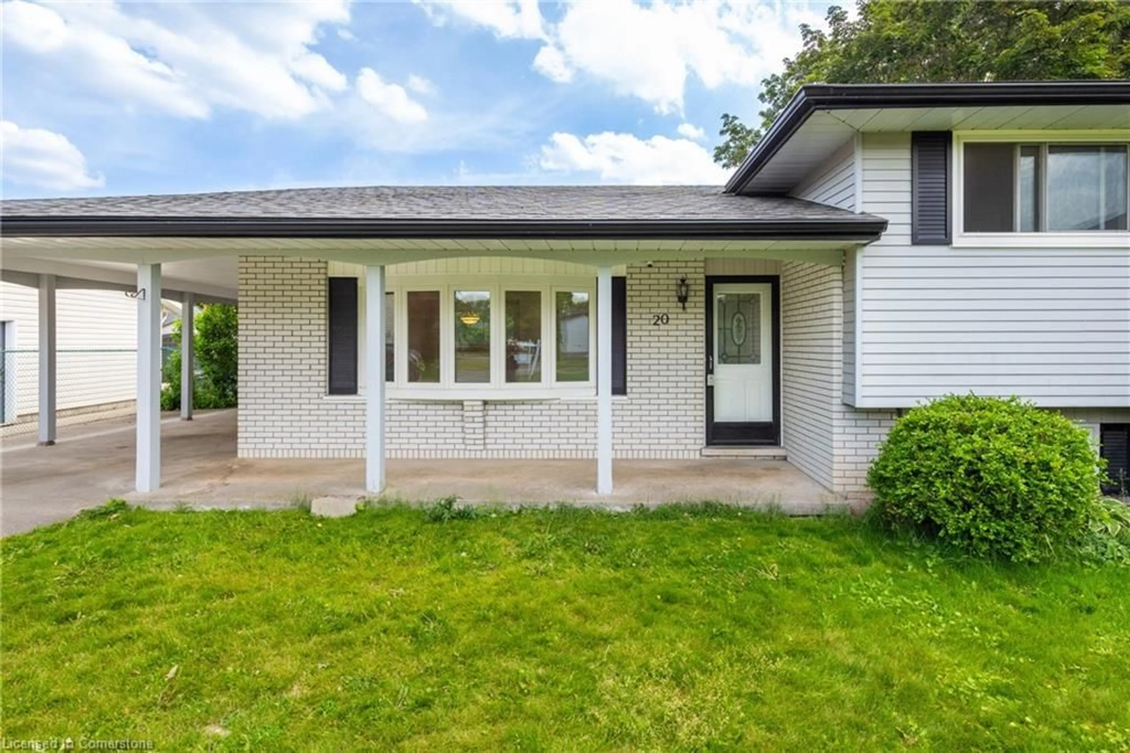 Home with vinyl exterior material, street for 20 Lambert Pl, Kitchener Ontario N2A 1N1