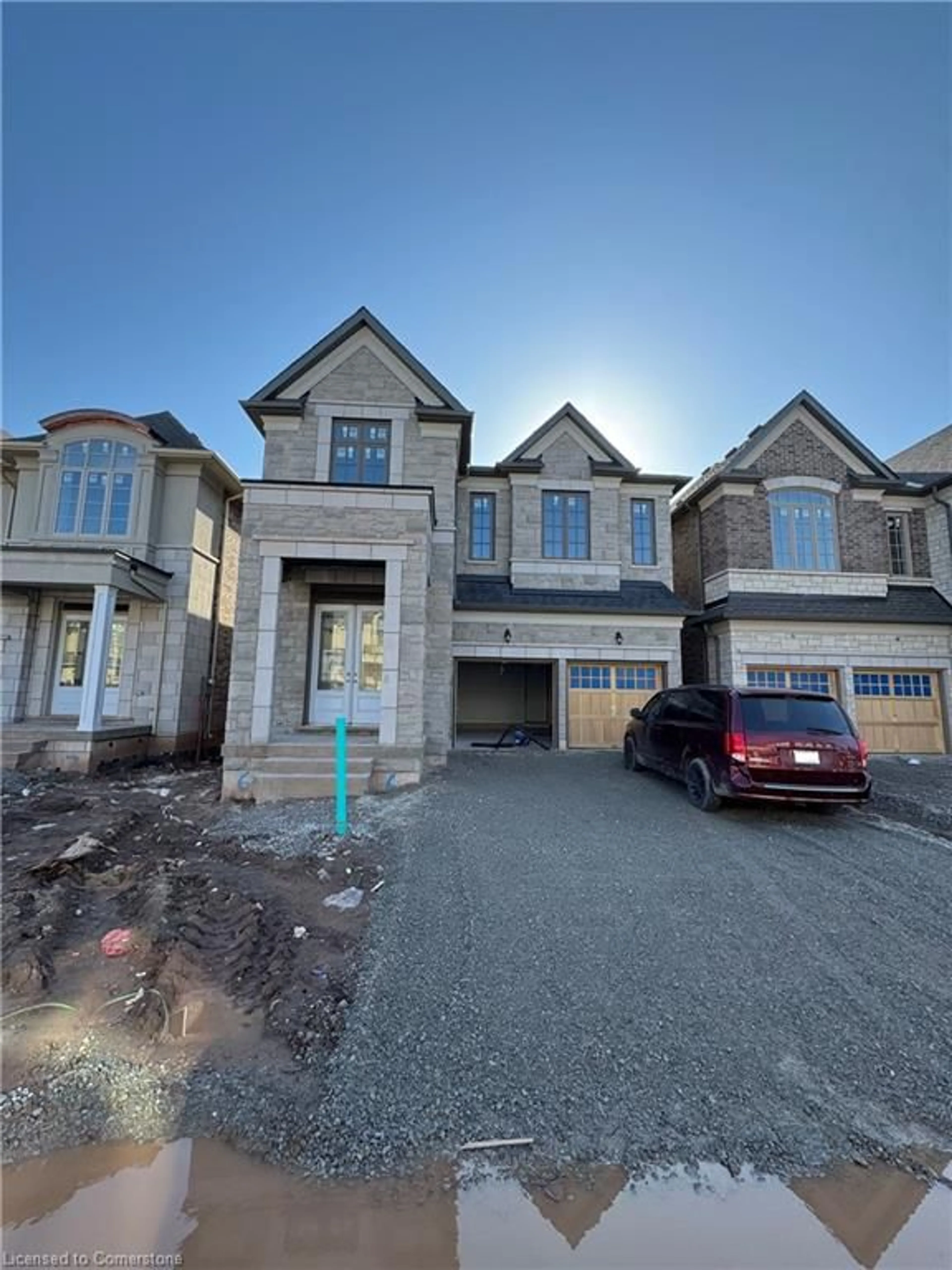 A pic from outside/outdoor area/front of a property/back of a property/a pic from drone, street for 3250 Millicent Ave, Oakville Ontario L6H 0V8