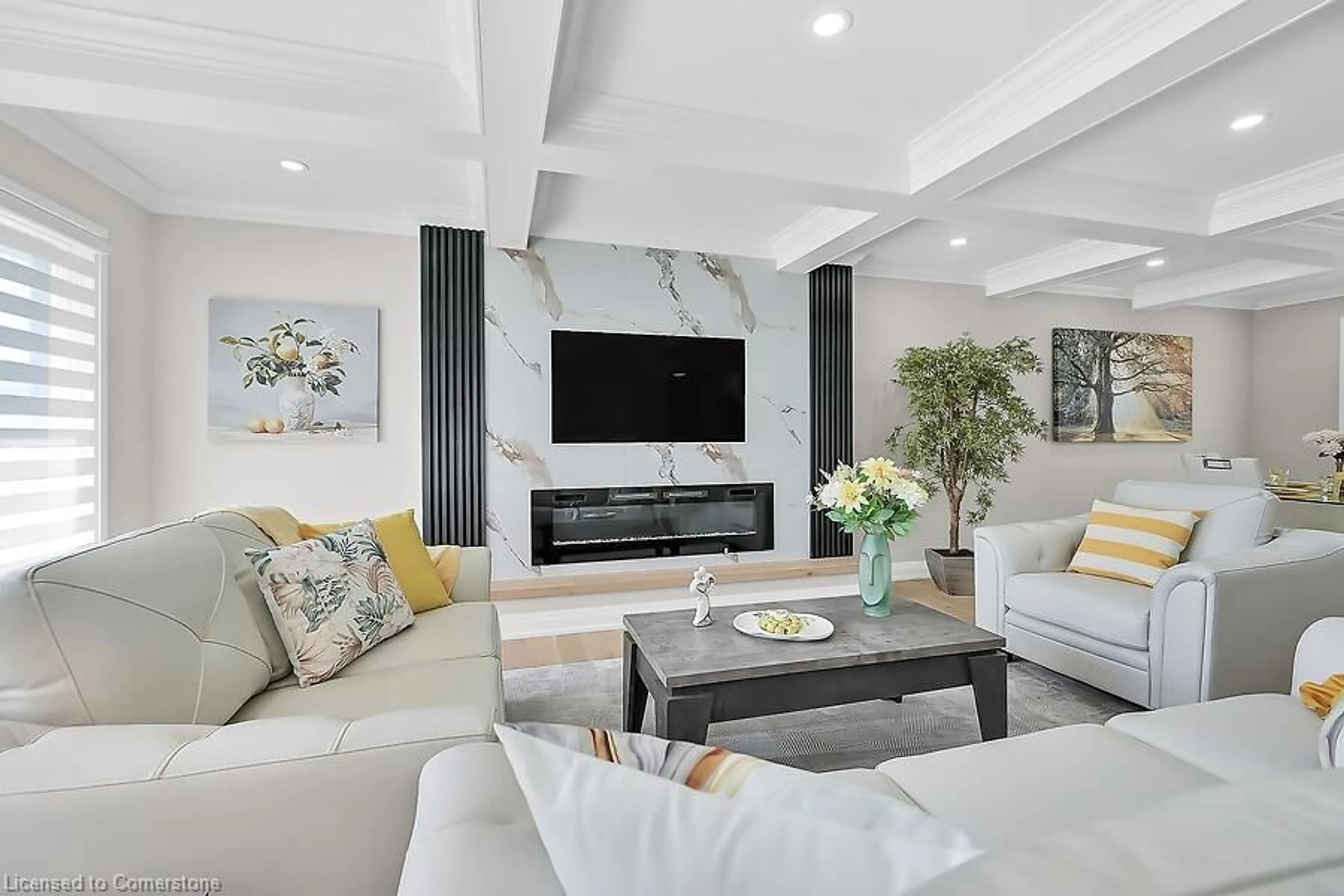Living room with furniture, unknown for 9 Faircourt Dr, Stoney Creek Ontario L8G 2J4