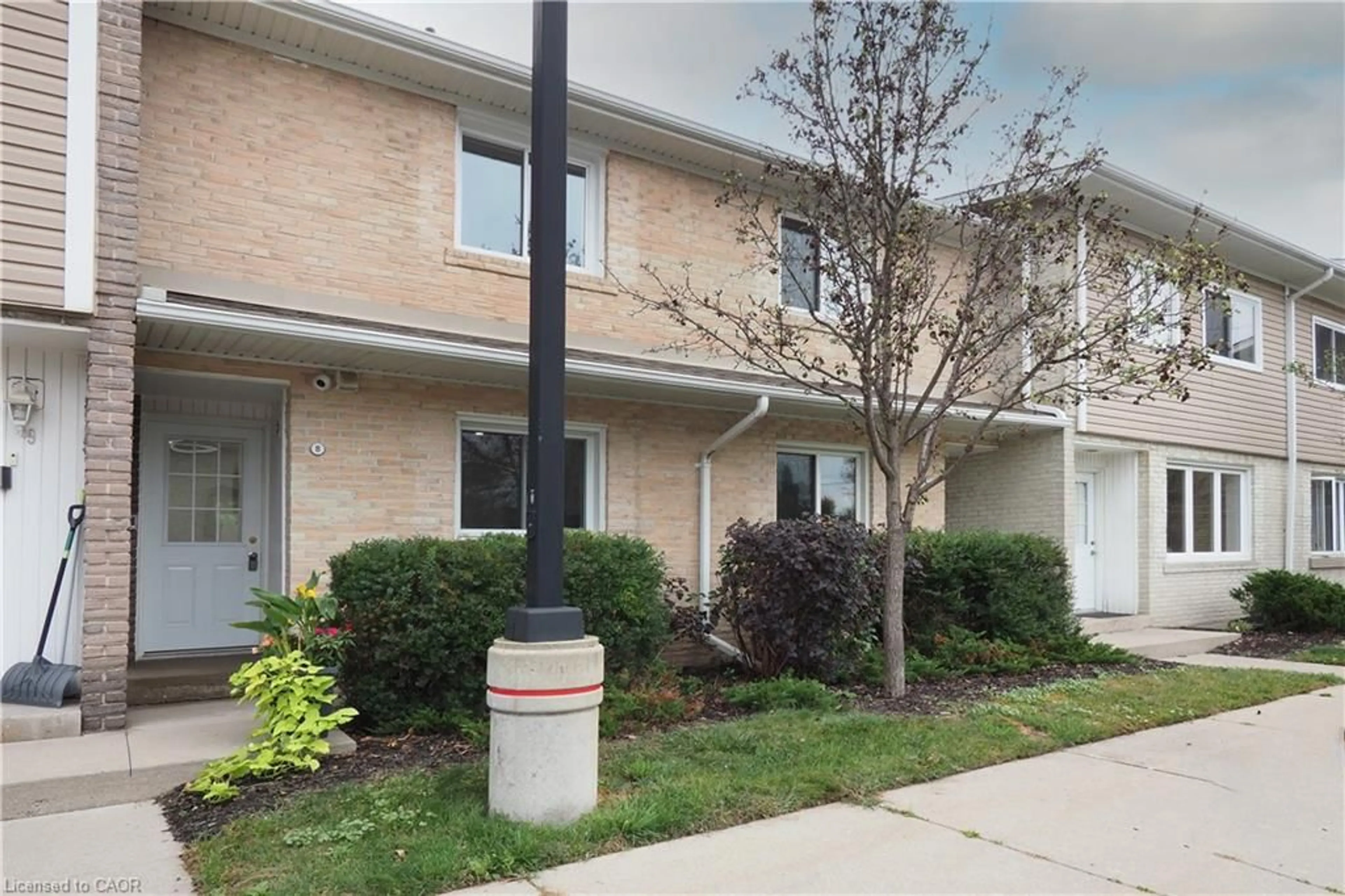 Unknown for 50 Westmount Rd #8, Kitchener Ontario N2M 1R5