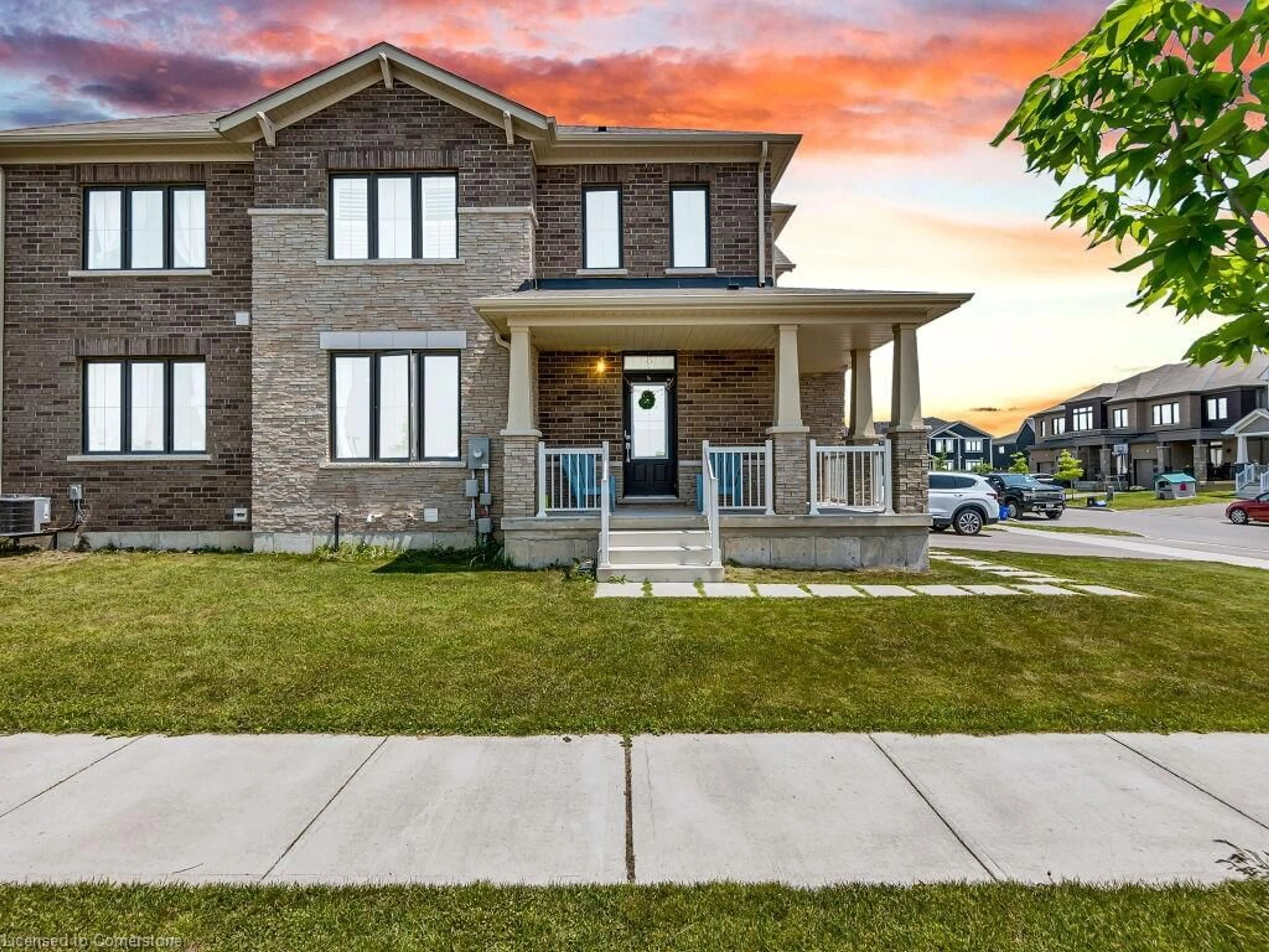 Home with brick exterior material, street for 104 Oaktree Dr, Caledonia Ontario N3W 0E5