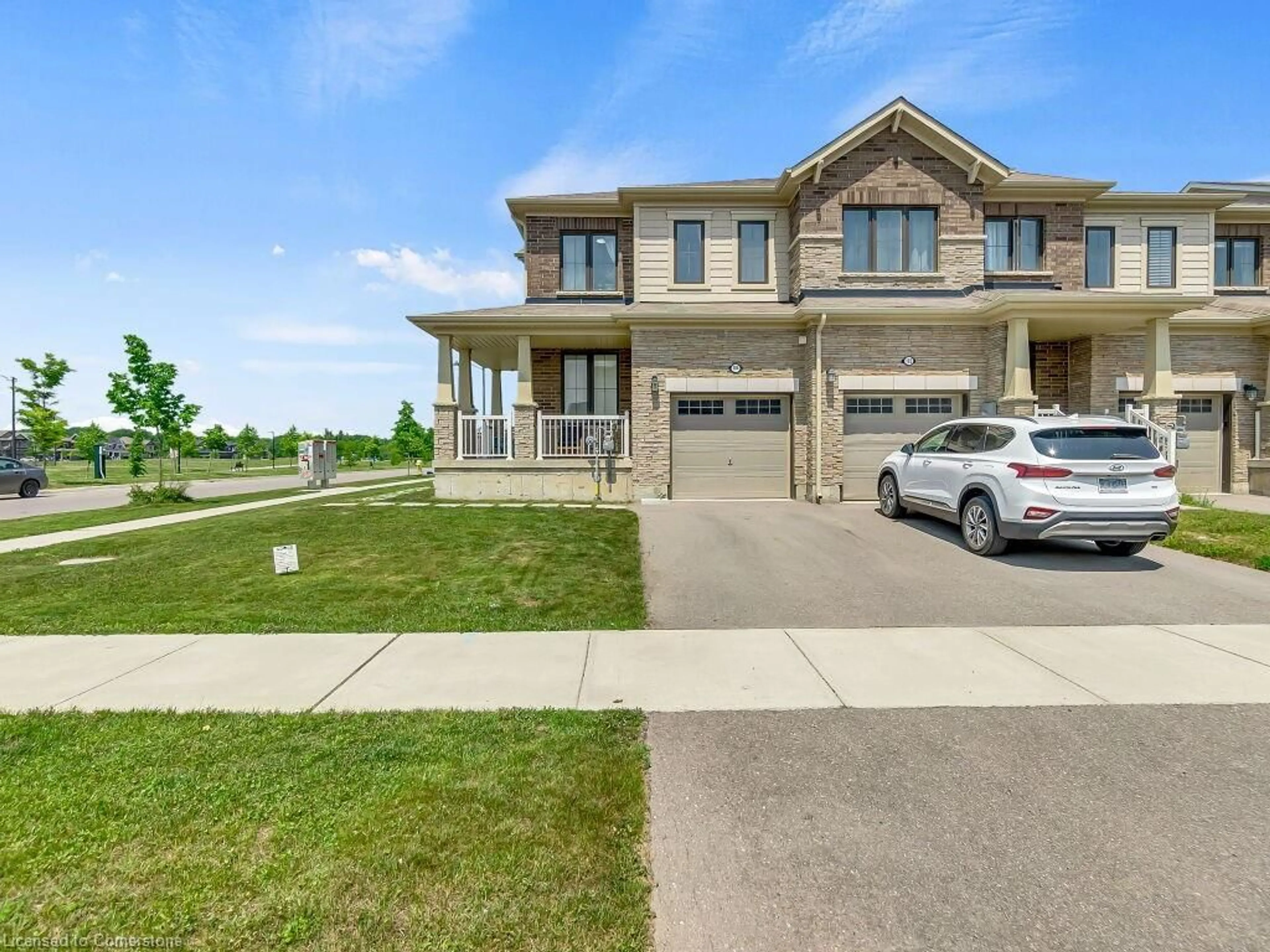 A pic from outside/outdoor area/front of a property/back of a property/a pic from drone, water/lake/river/ocean view for 104 Oaktree Dr, Caledonia Ontario N3W 0E5