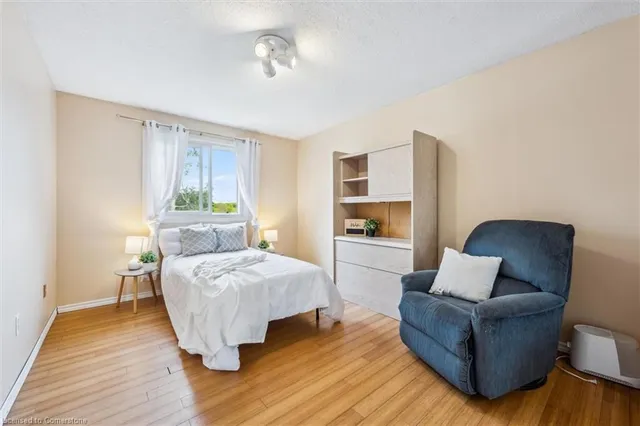Additional property image - 223 Pioneer Dr Unit C21