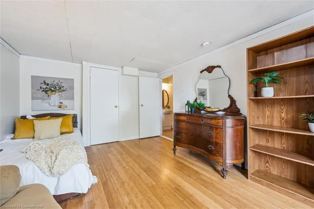 Additional property image - 223 Pioneer Dr Unit C21