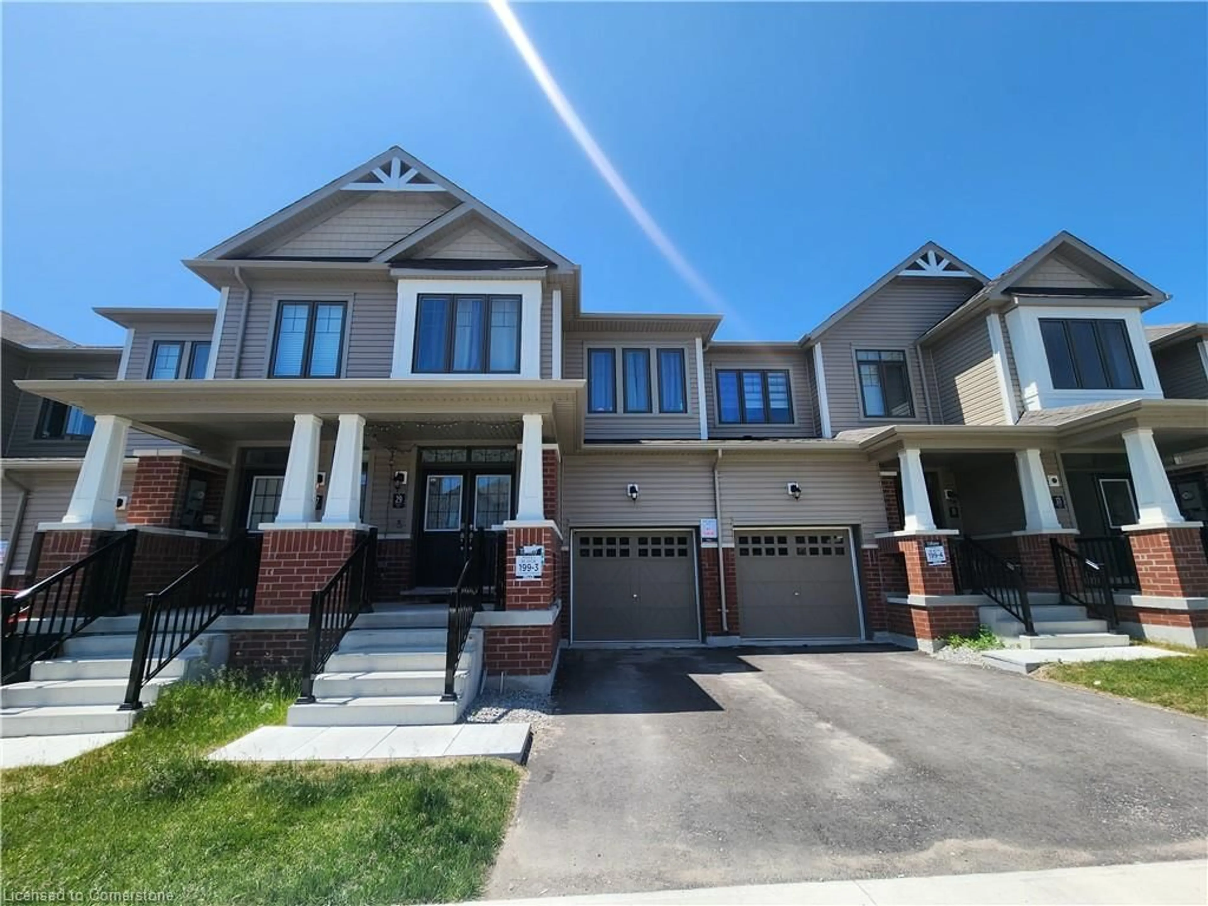 Home with brick exterior material, street for 29 Tamworth Terr, Barrie Ontario L9S 2Z8