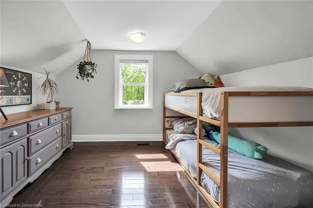 Additional property image - 287 King St