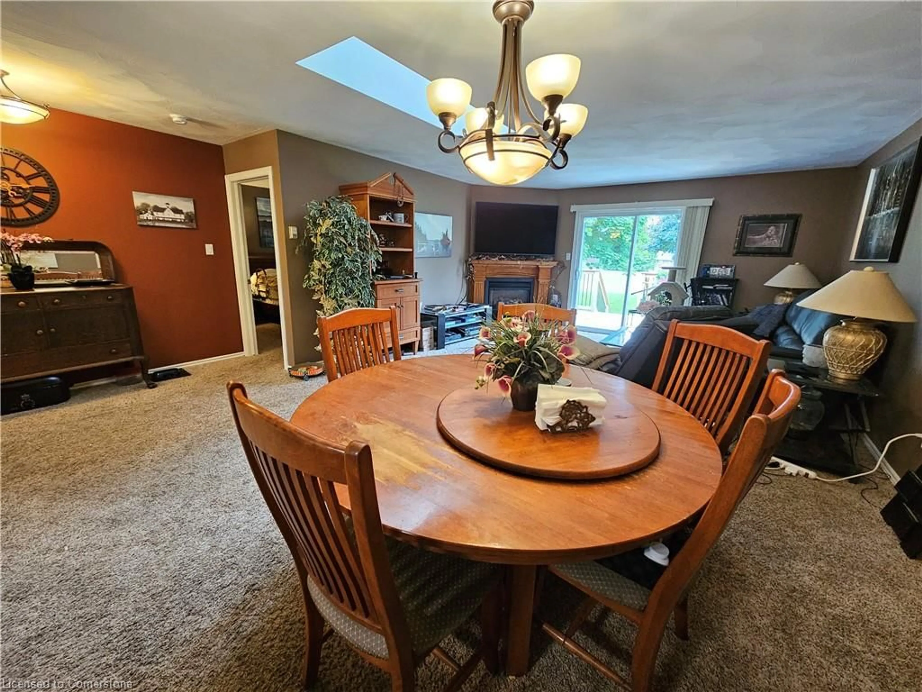 Dining room, unknown for 74 Wilson Ave #7, Delhi Ontario N4B 3E7