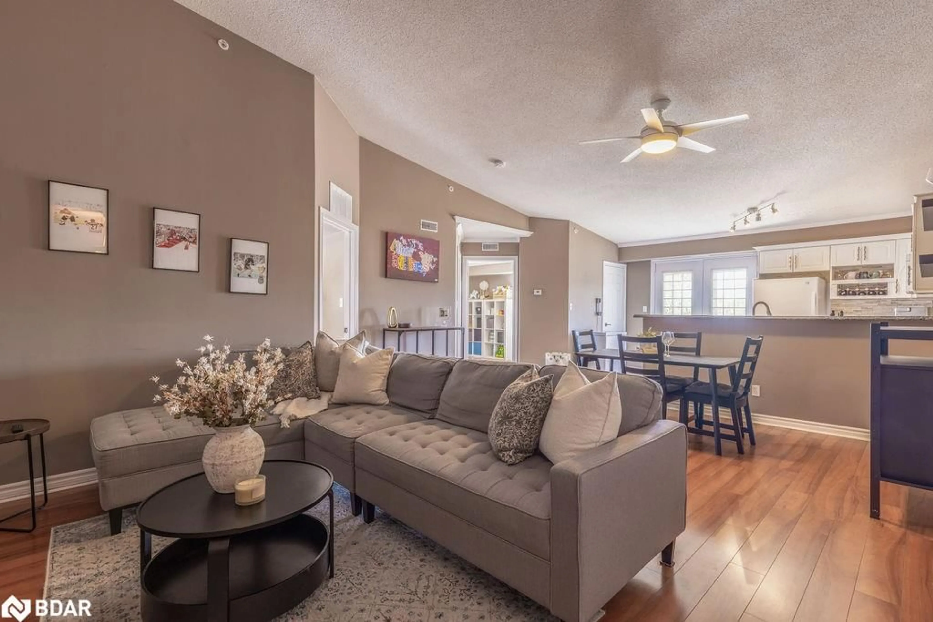 Living room with furniture, unknown for 4003 Kilmer Dr #411, Burlington Ontario L7M 4M1