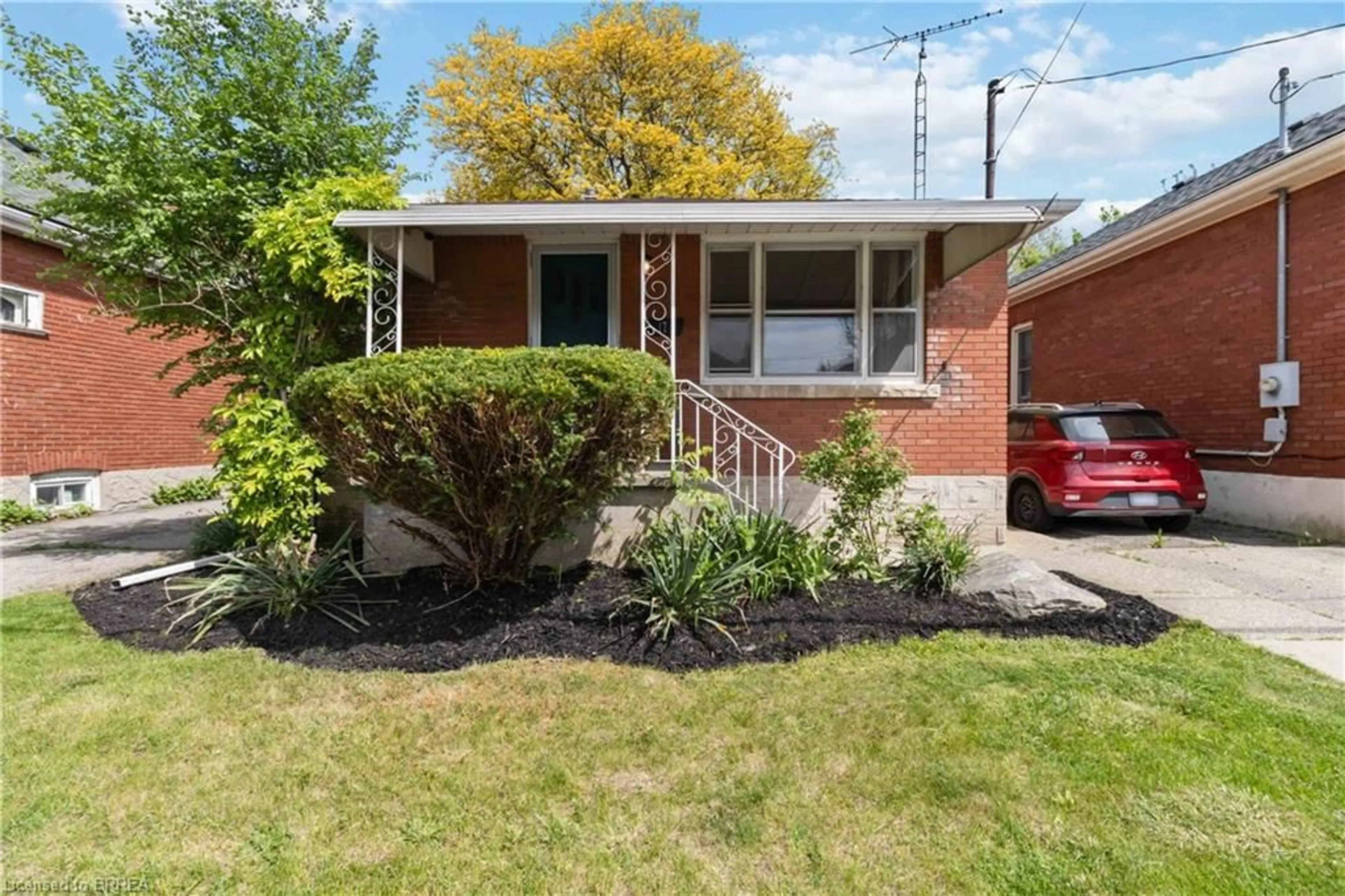 Home with brick exterior material, street for 17 Salisbury Ave, Brantford Ontario N3S 1M6