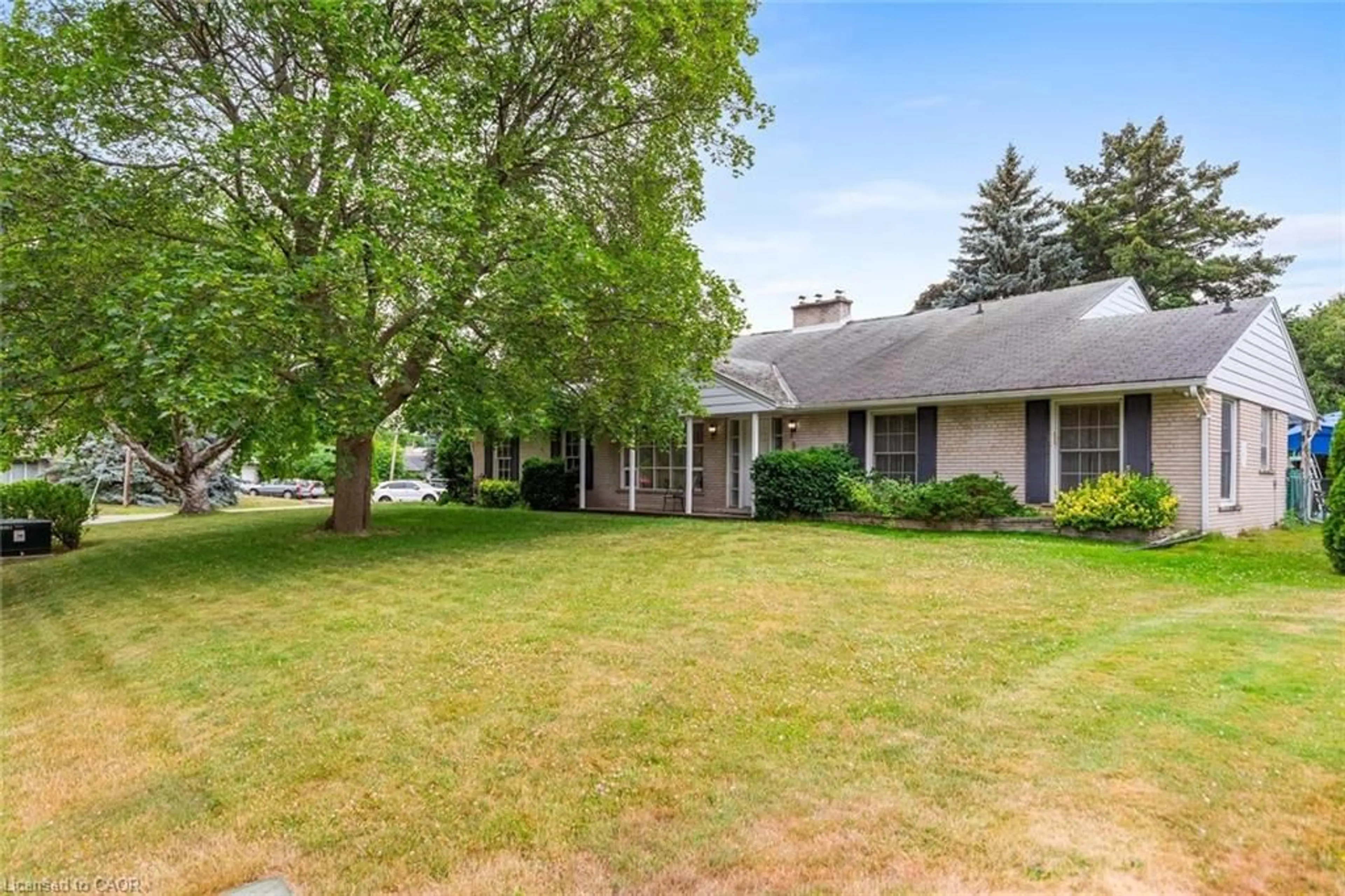 Unknown for 9 Prince George Dr, Etobicoke Ontario M9A 1X9