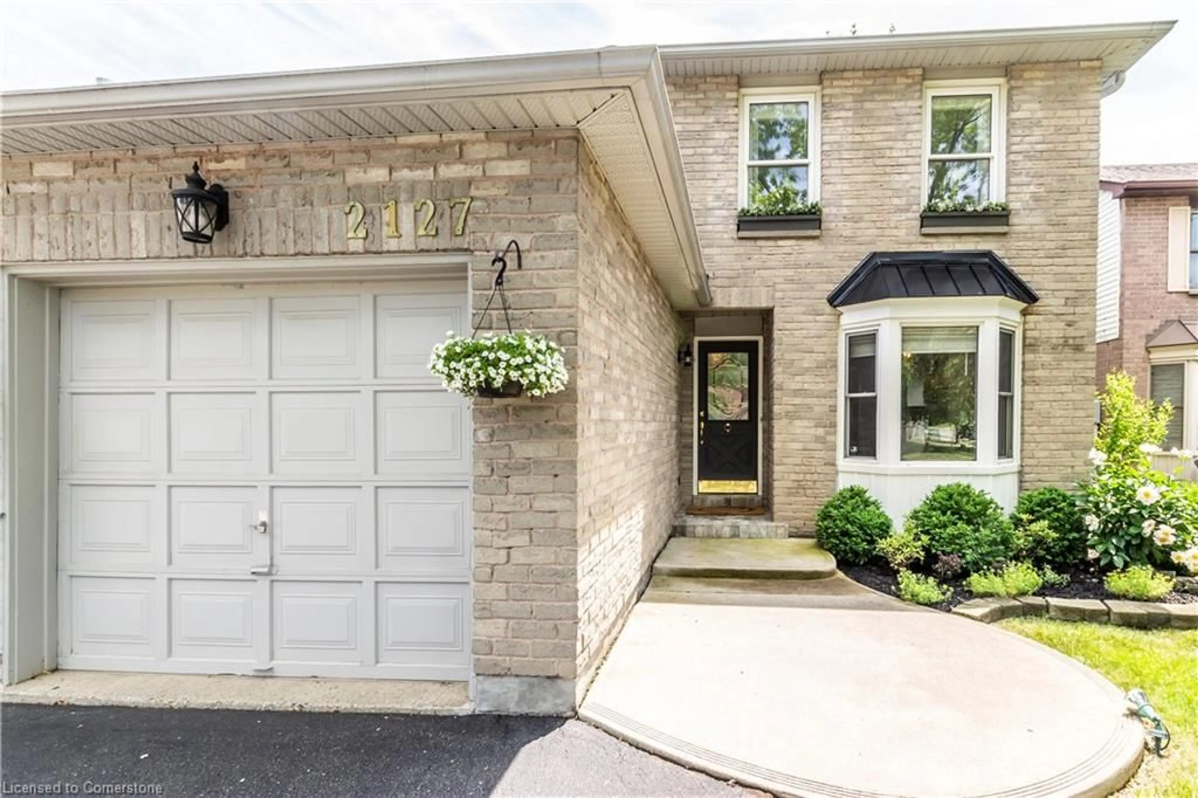 Unknown for 2127 Hunt Cres, Burlington Ontario L7M 2P1