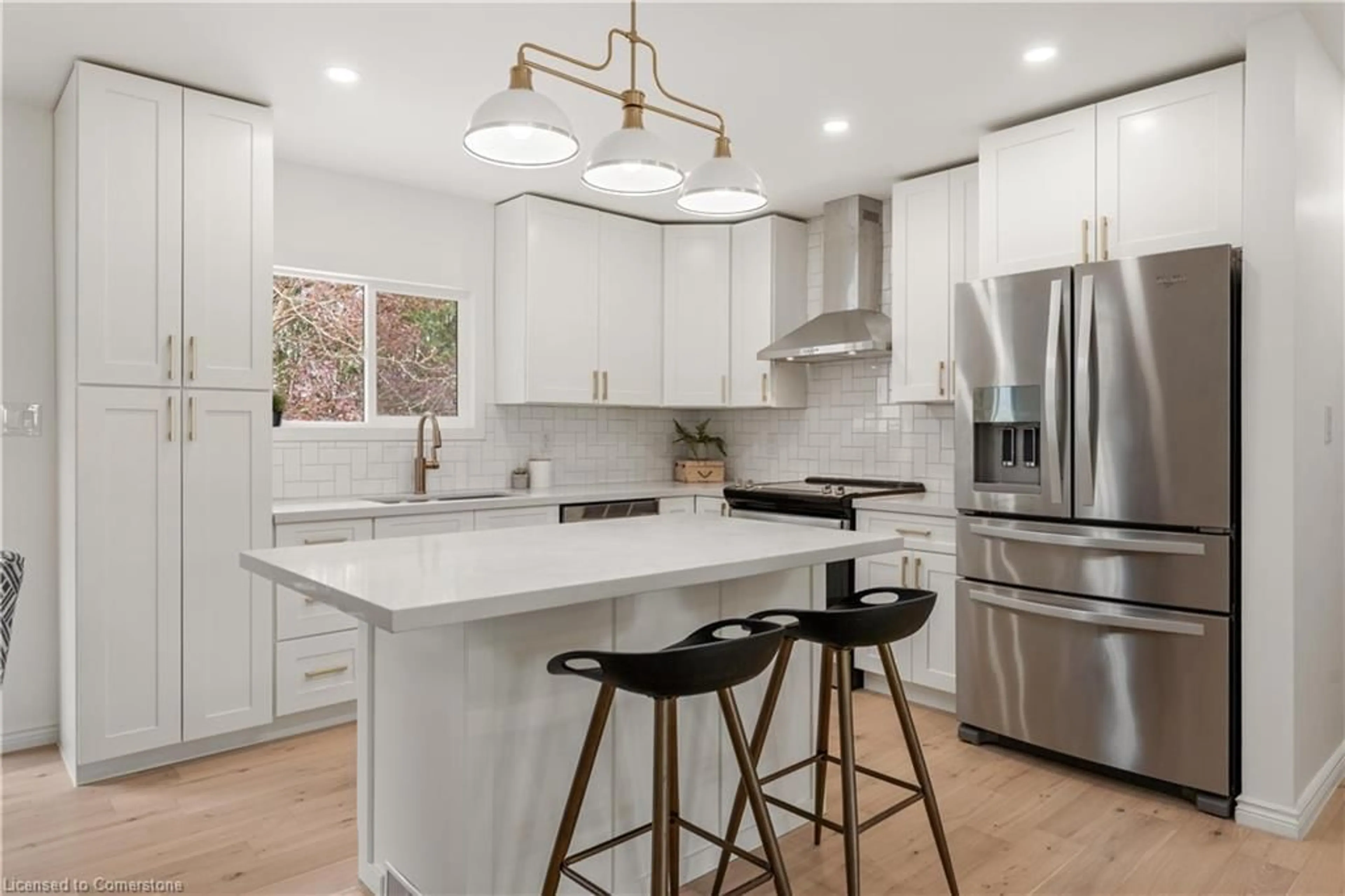 Open concept kitchen, unknown for 123 Wade Rd, Smithville Ontario L0R 2A0