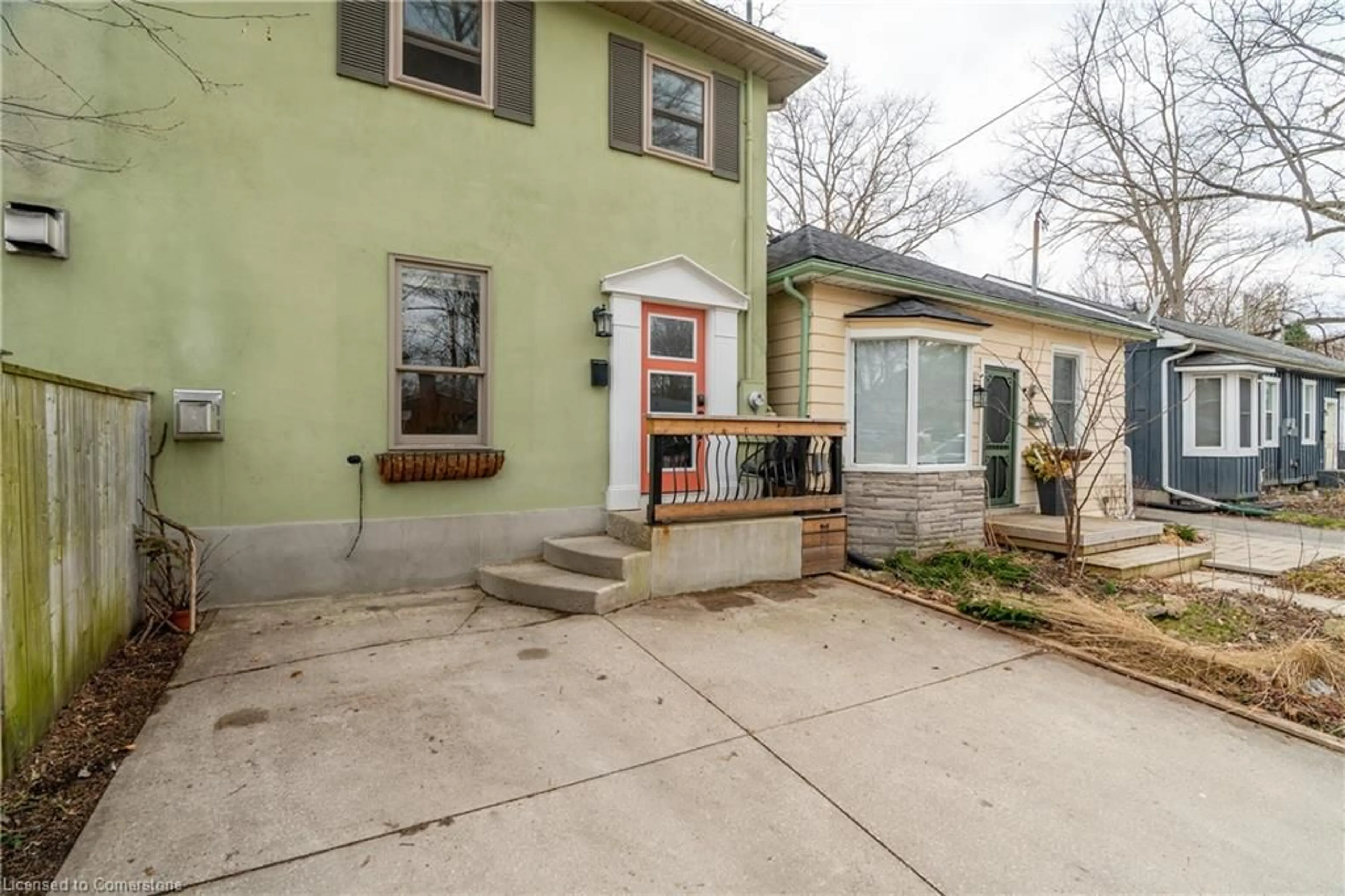 Unknown for 4 Dufferin St, Guelph Ontario N1H 4A1