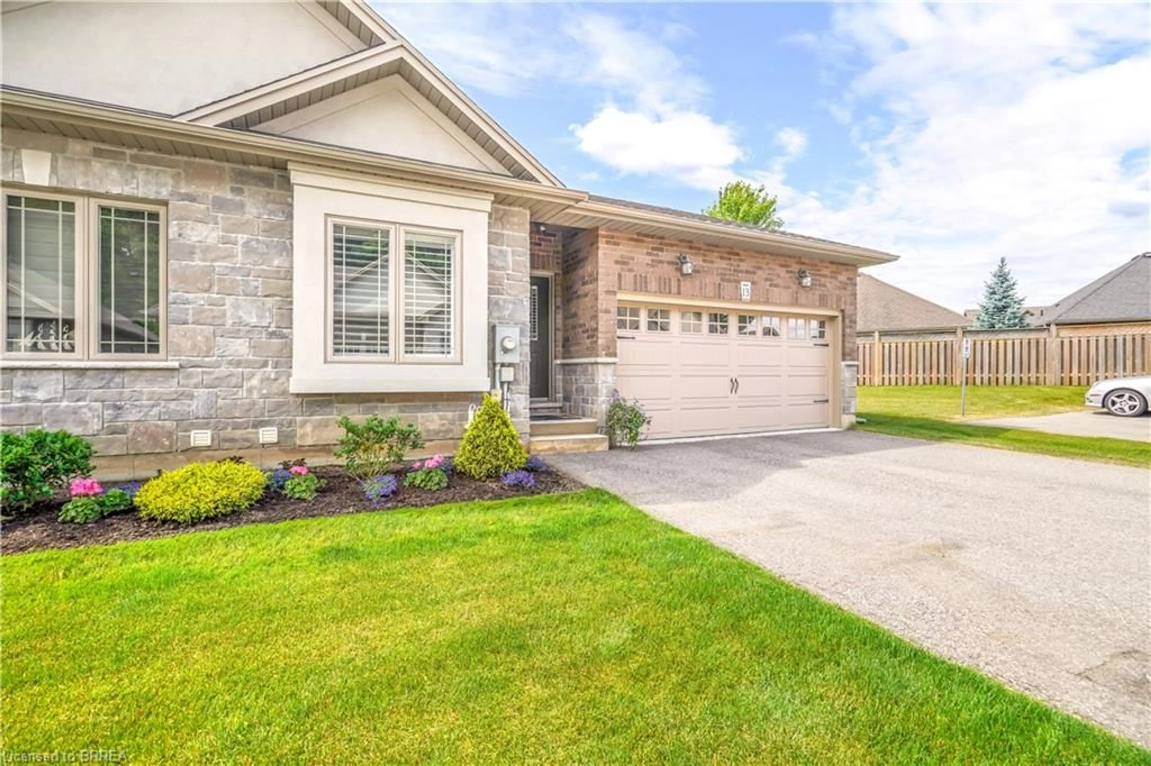 Home with brick exterior material, street for 194 Donly Dr #13, Simcoe Ontario N3Y 0C6