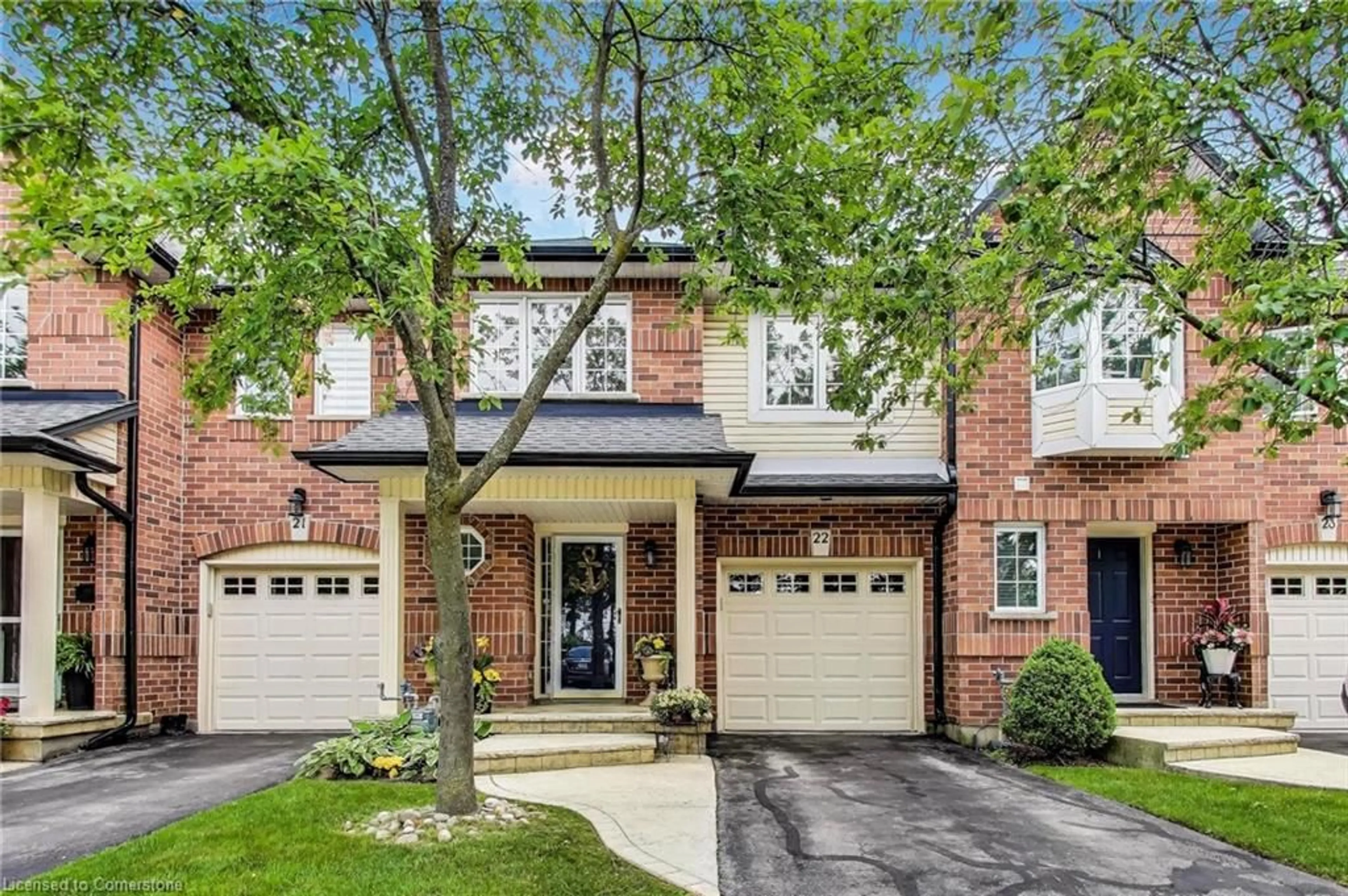 Home with brick exterior material, street for 145 Edgewater Dr #22, Stoney Creek Ontario L8E 5W6