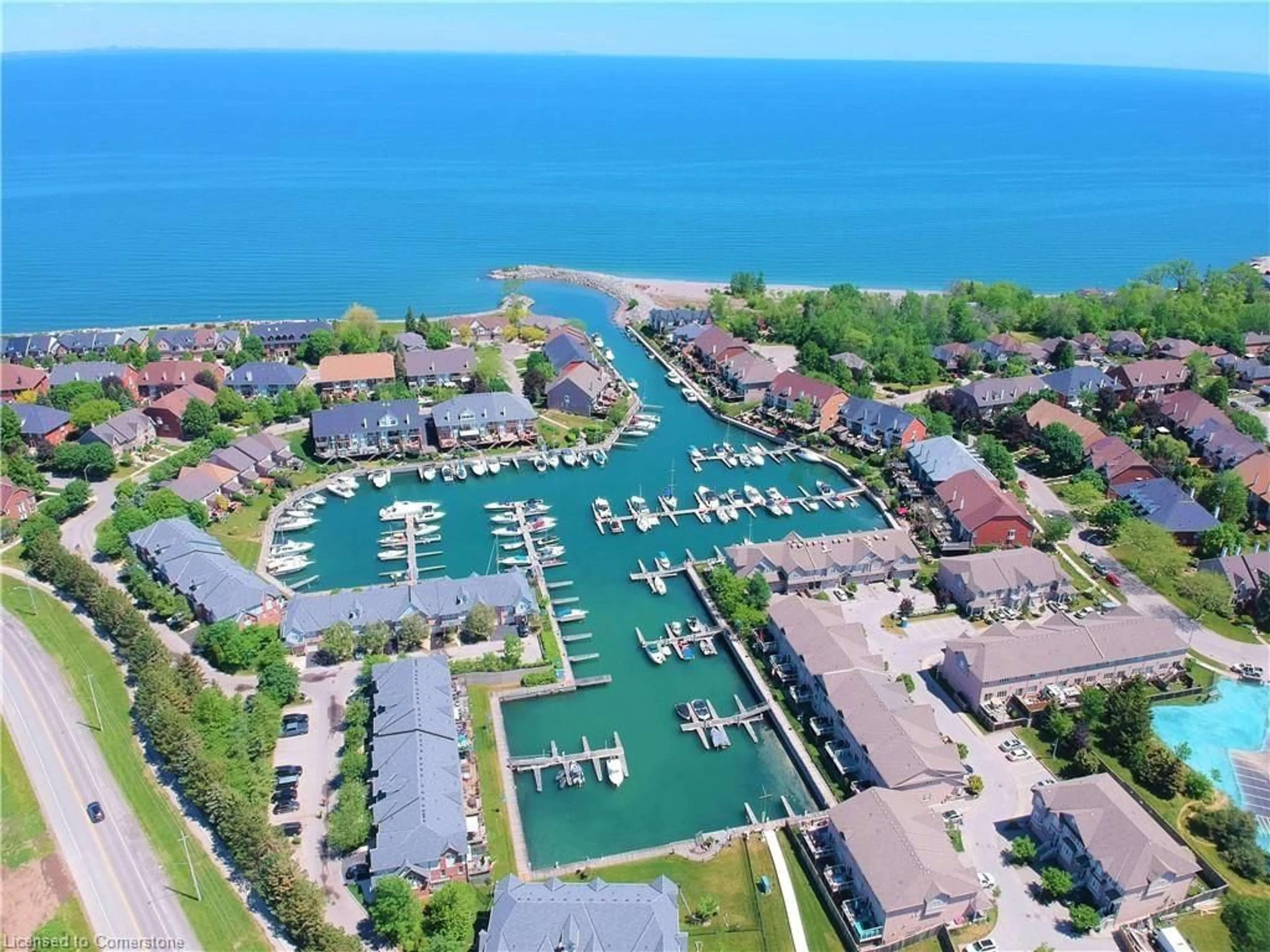 A pic from outside/outdoor area/front of a property/back of a property/a pic from drone, water/lake/river/ocean view for 145 Edgewater Dr #22, Stoney Creek Ontario L8E 5W6