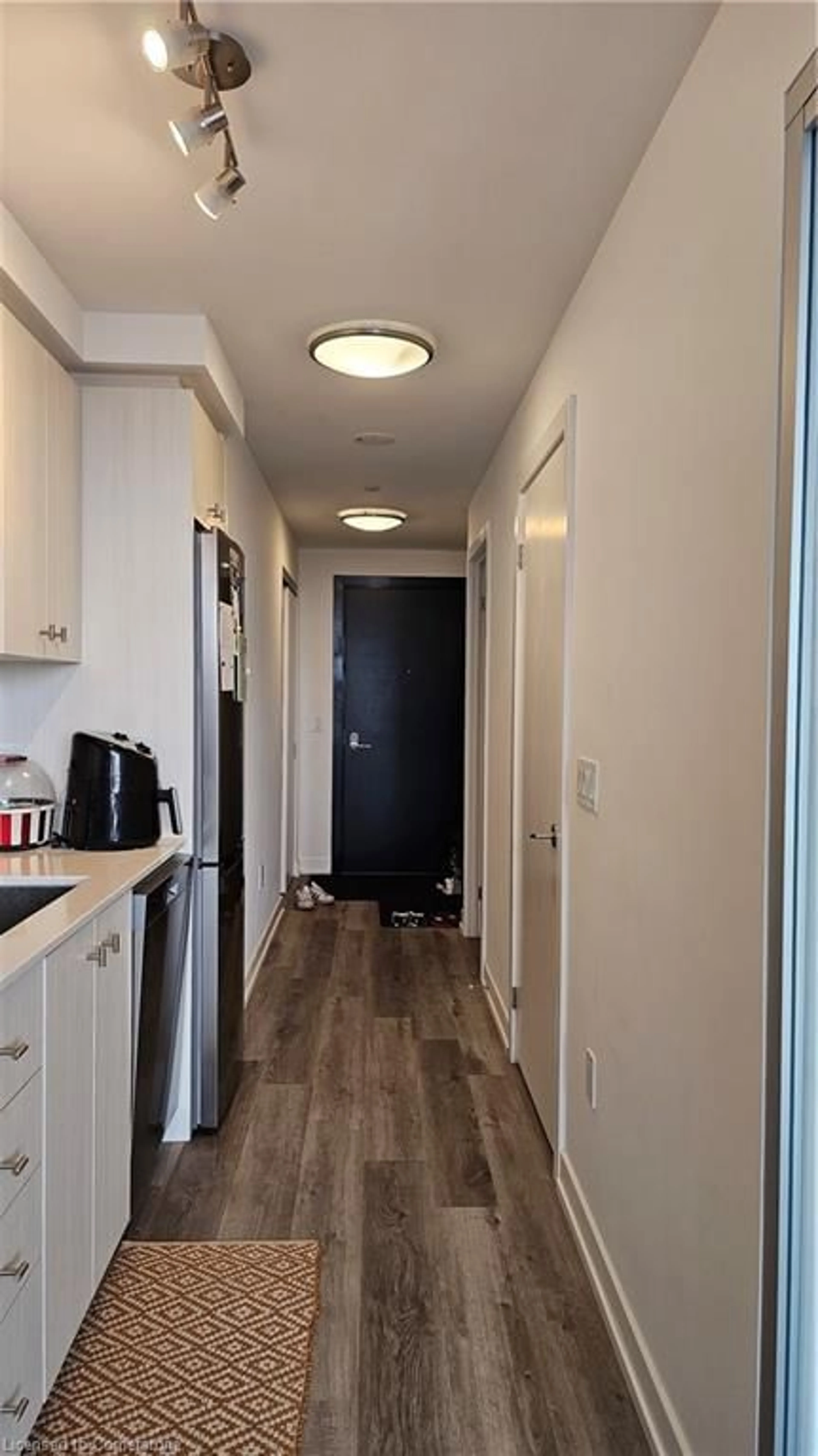 Unknown for 15 Wellington St #2403, Kitchener Ontario N3G 0E4