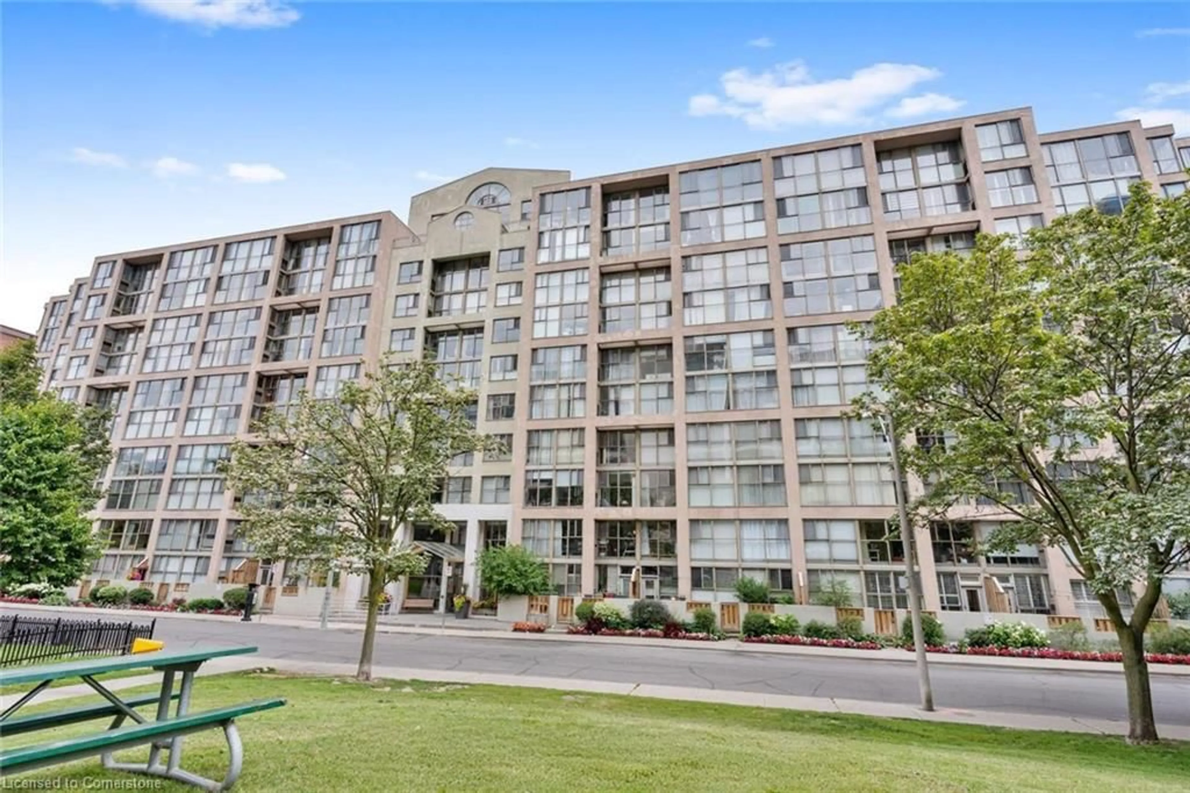 Unknown for 65 Scadding Ave #811, Toronto Ontario M5A 4L1