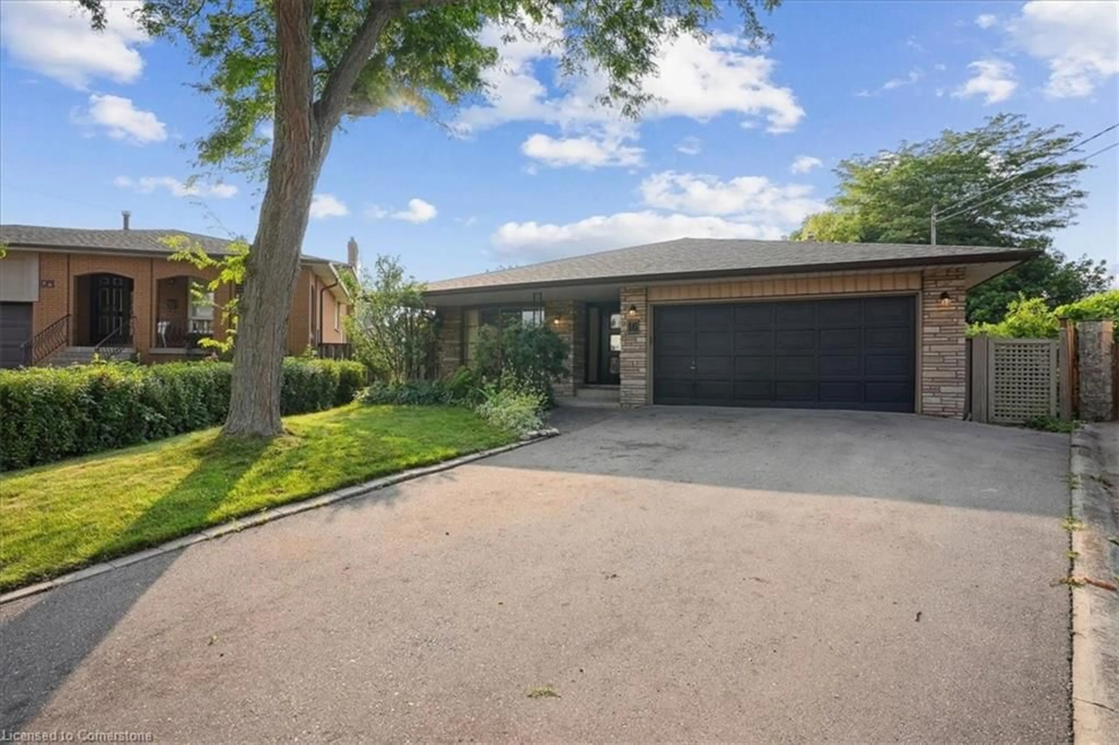 Unknown for 16 Stella Crt, Hamilton Ontario L9C 6S7