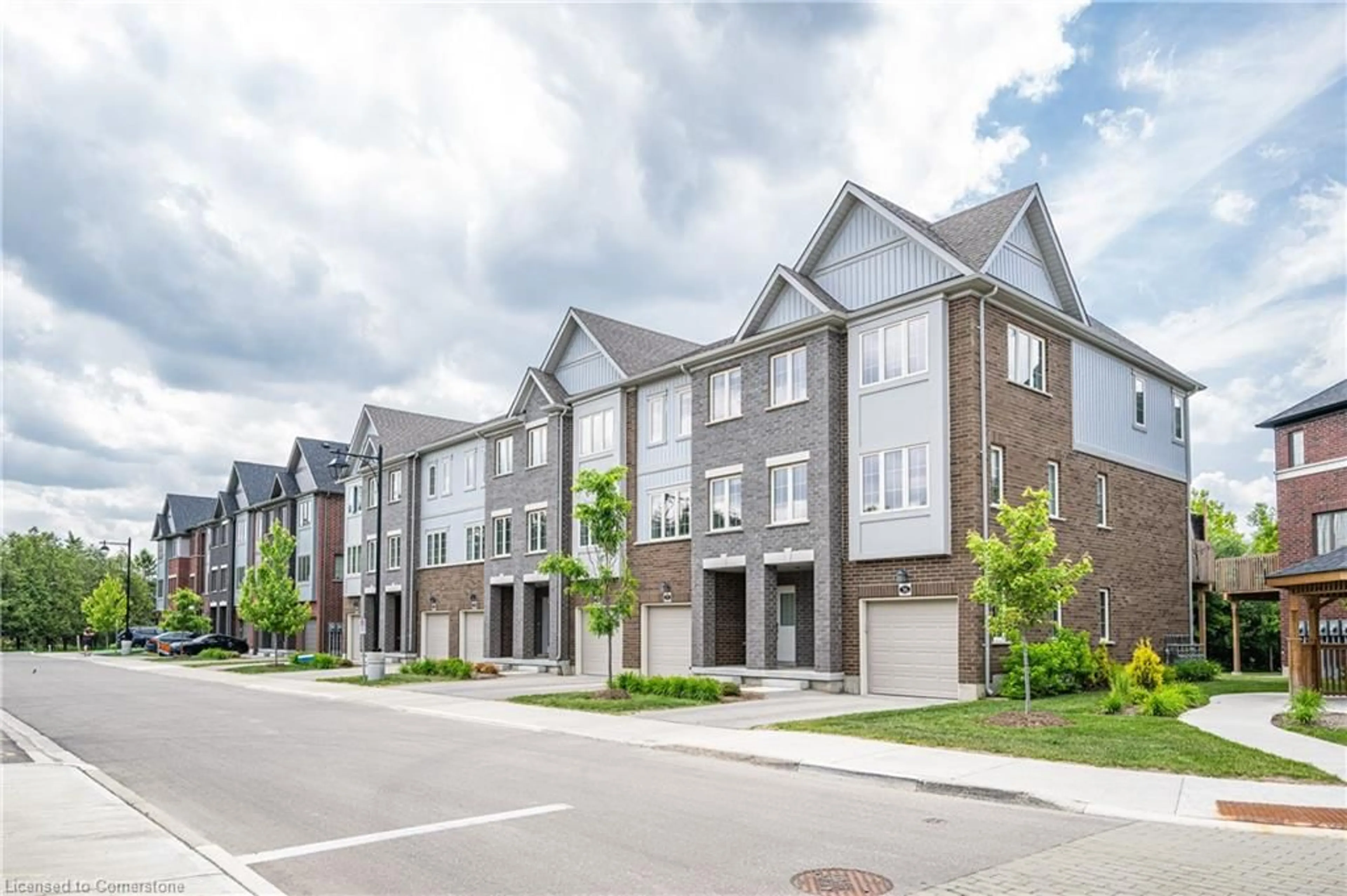 Unknown for 311 Woolwich St #37, Waterloo Ontario N2K 0H4