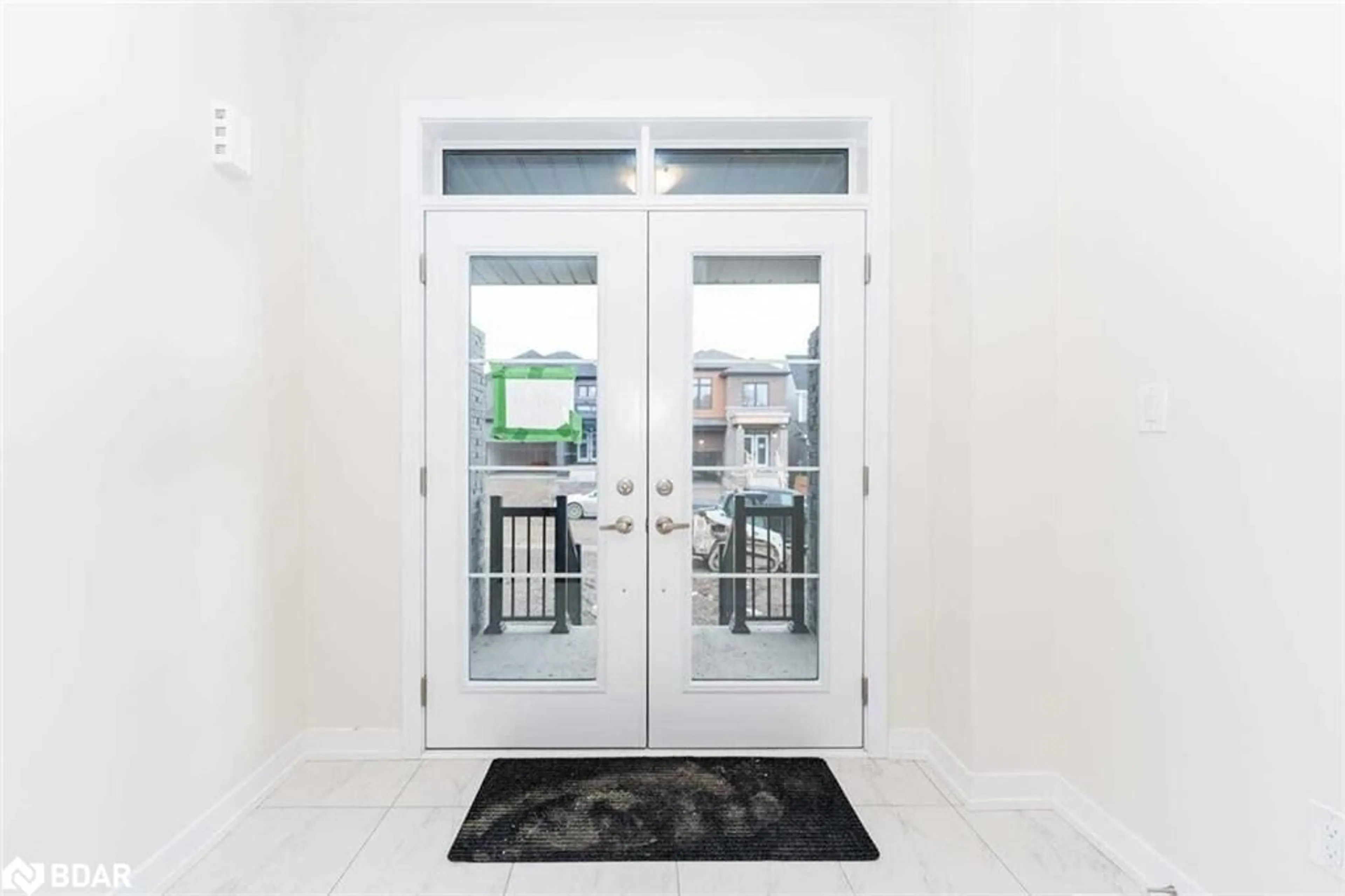 Indoor entryway for 49 Sundin Dr, Haldimand County Ontario N3W 0H3