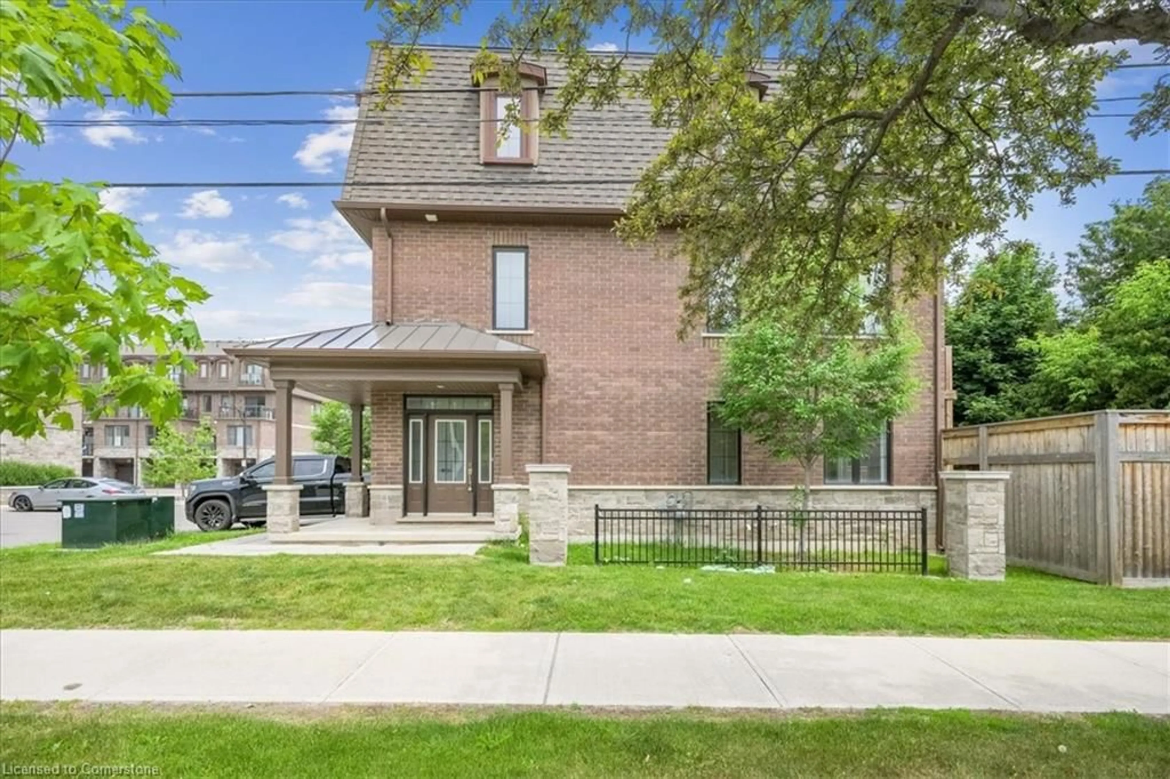 Home with brick exterior material, street for 445 Ontario St #49, Milton Ontario L9T 9K3