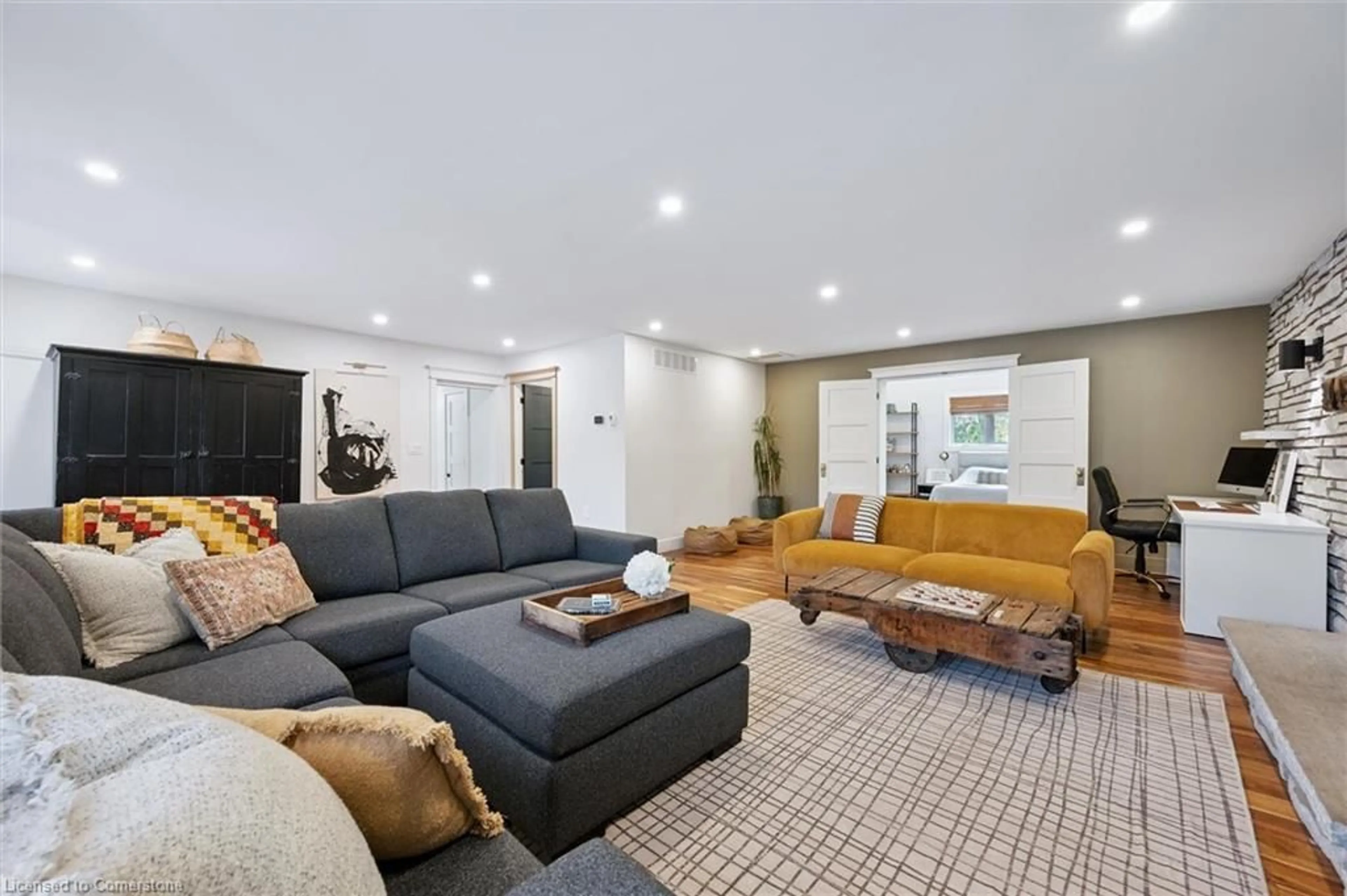 Living room with furniture, unknown for 36 Allan St, West Montrose Ontario N0B 2V0