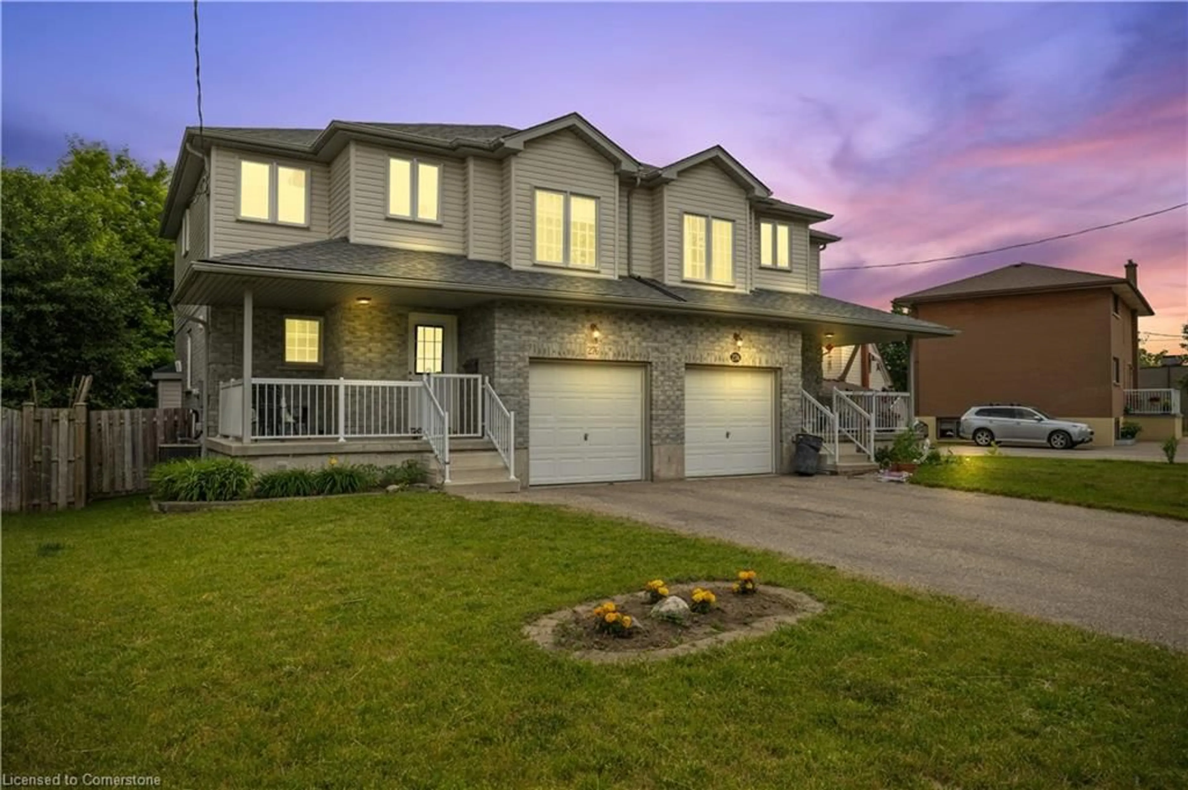 Home with vinyl exterior material, street for 276 Clifton Rd, Kitchener Ontario N2H 4W2