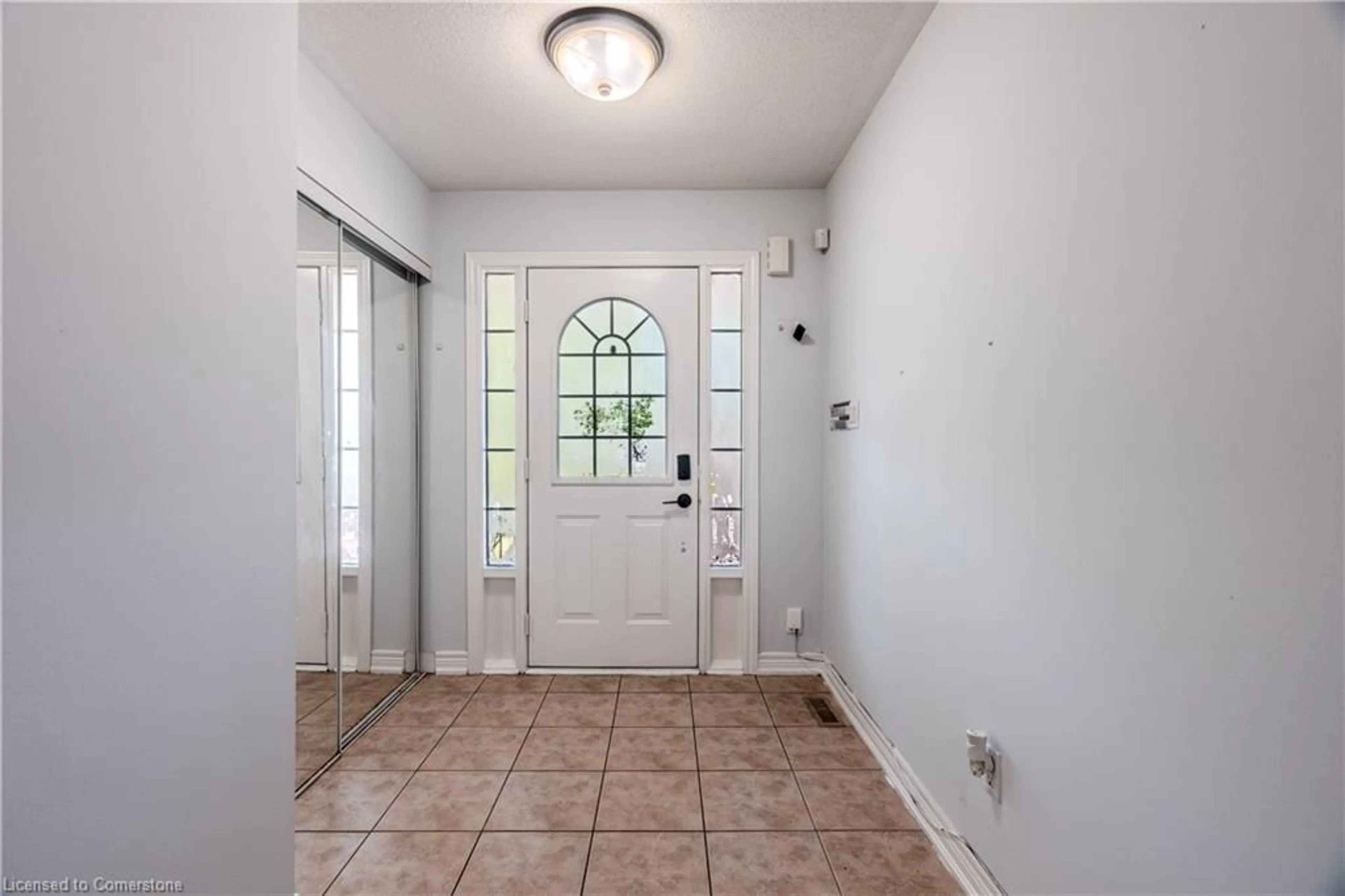 Indoor entryway for 1567 Old Brock St, Vittoria Ontario N0E 1W0