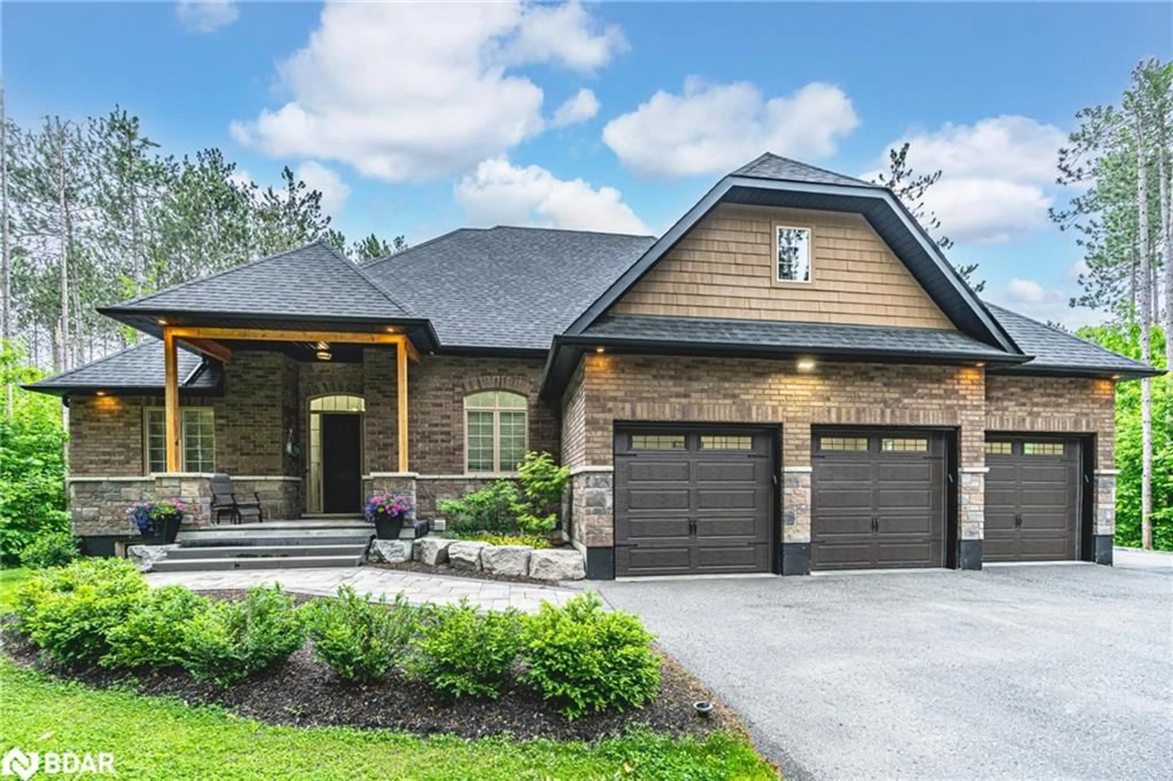 Home with brick exterior material, street for 38 Windermere Cir, Tay Ontario L4R 0C3