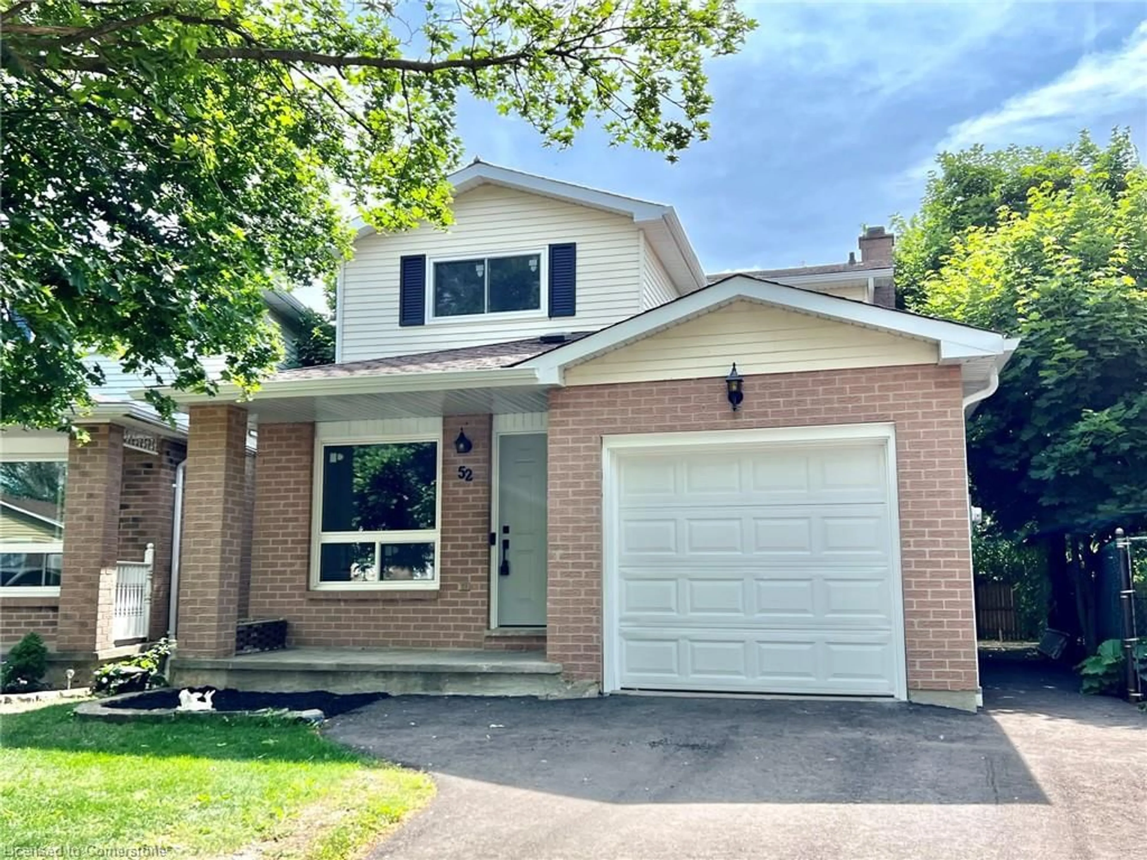 Home with brick exterior material, street for 52 Lampman Cres, Thorold Ontario L2V 4K7