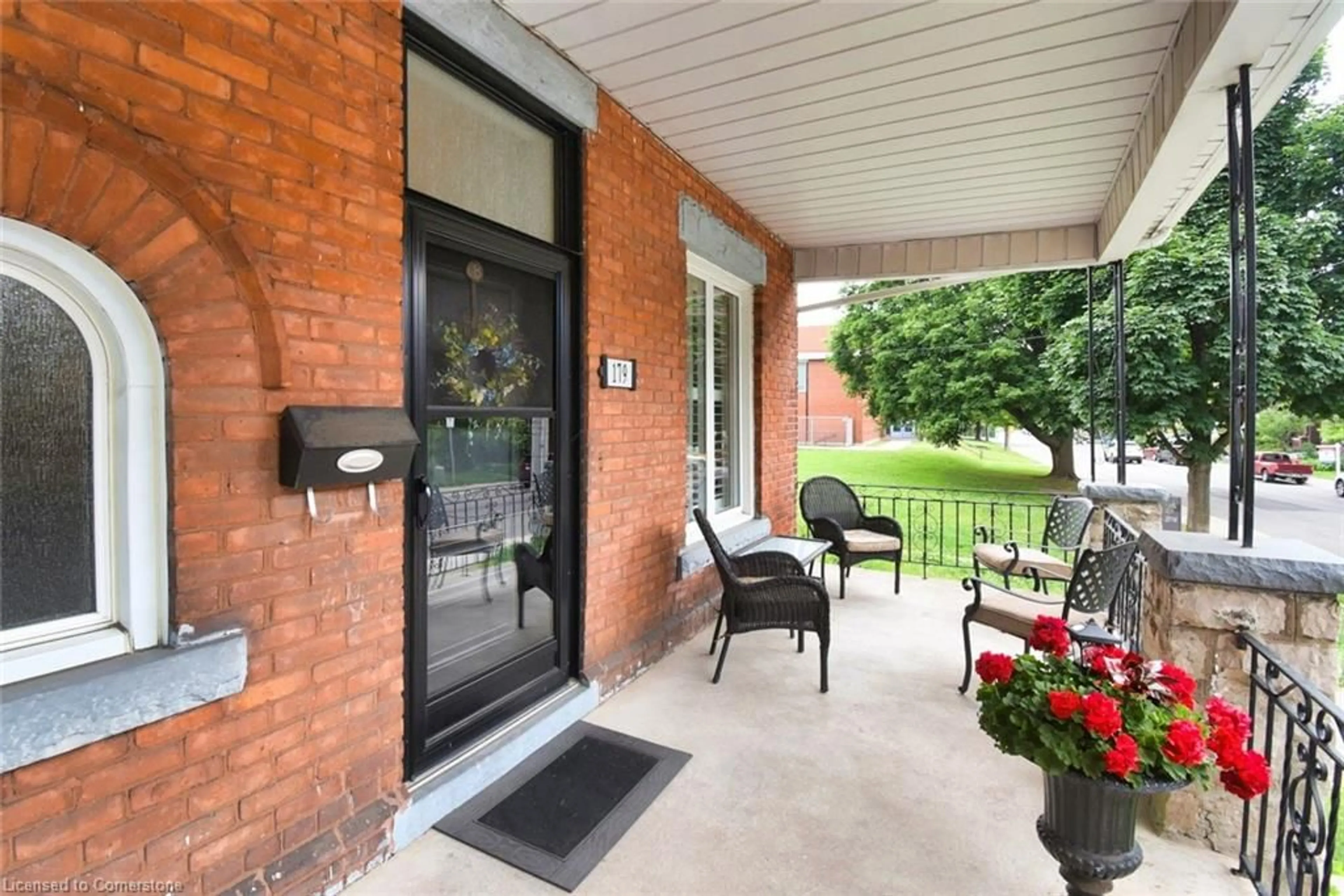 Patio, street for 179 Macnab St, Hamilton Ontario L8R 2M5