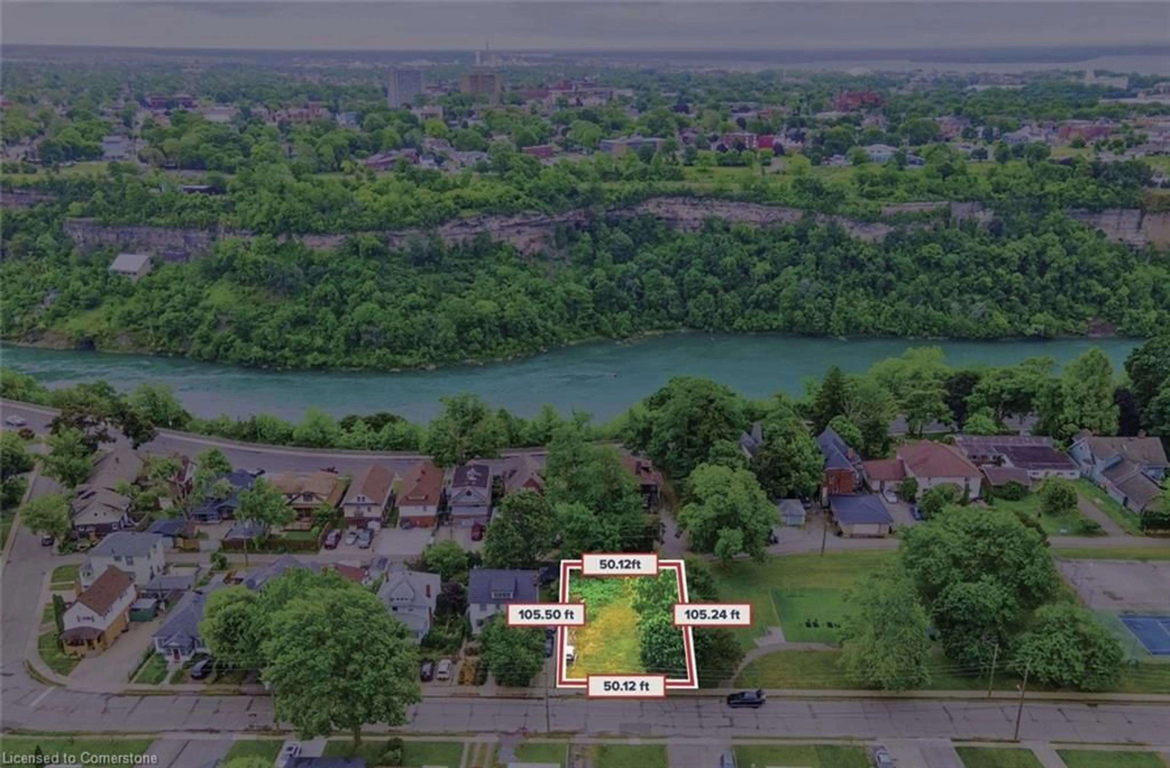 A pic from outside/outdoor area/front of a property/back of a property/a pic from drone, water/lake/river/ocean view for 5244 Ontario Ave, Niagara Falls Ontario L2E 3S3