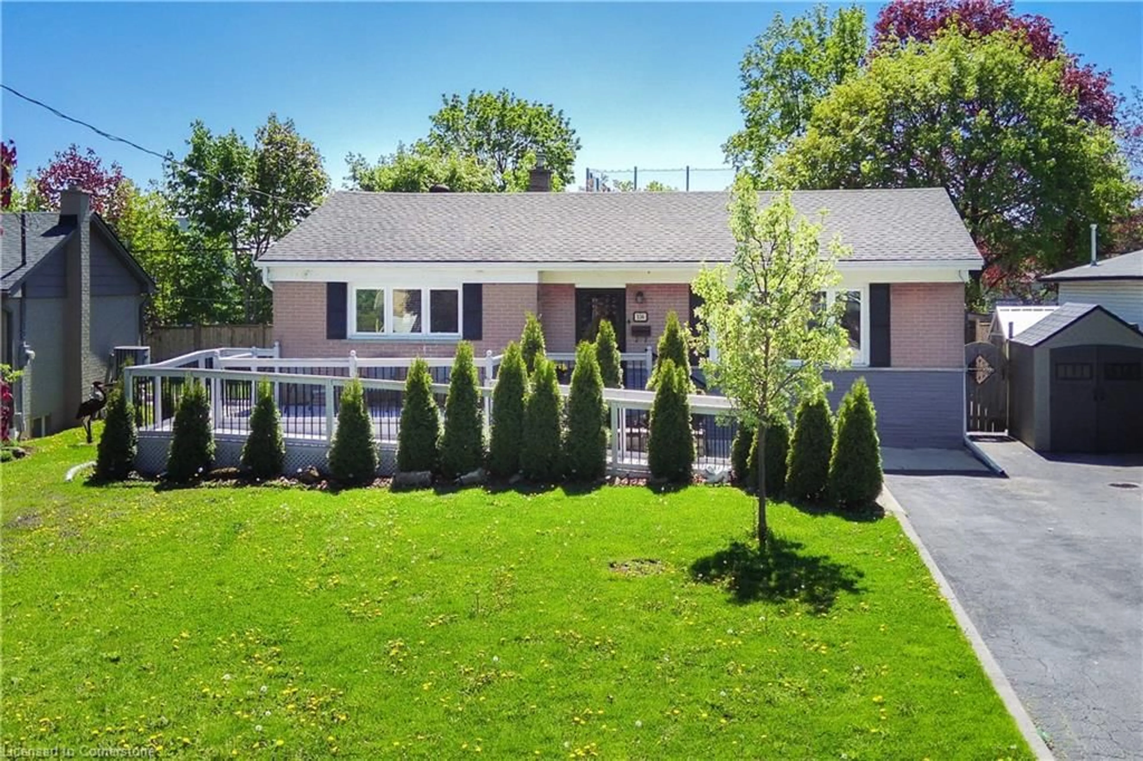 Unknown for 156 Hammersmith Crt, Burlington Ontario L7L 4N5
