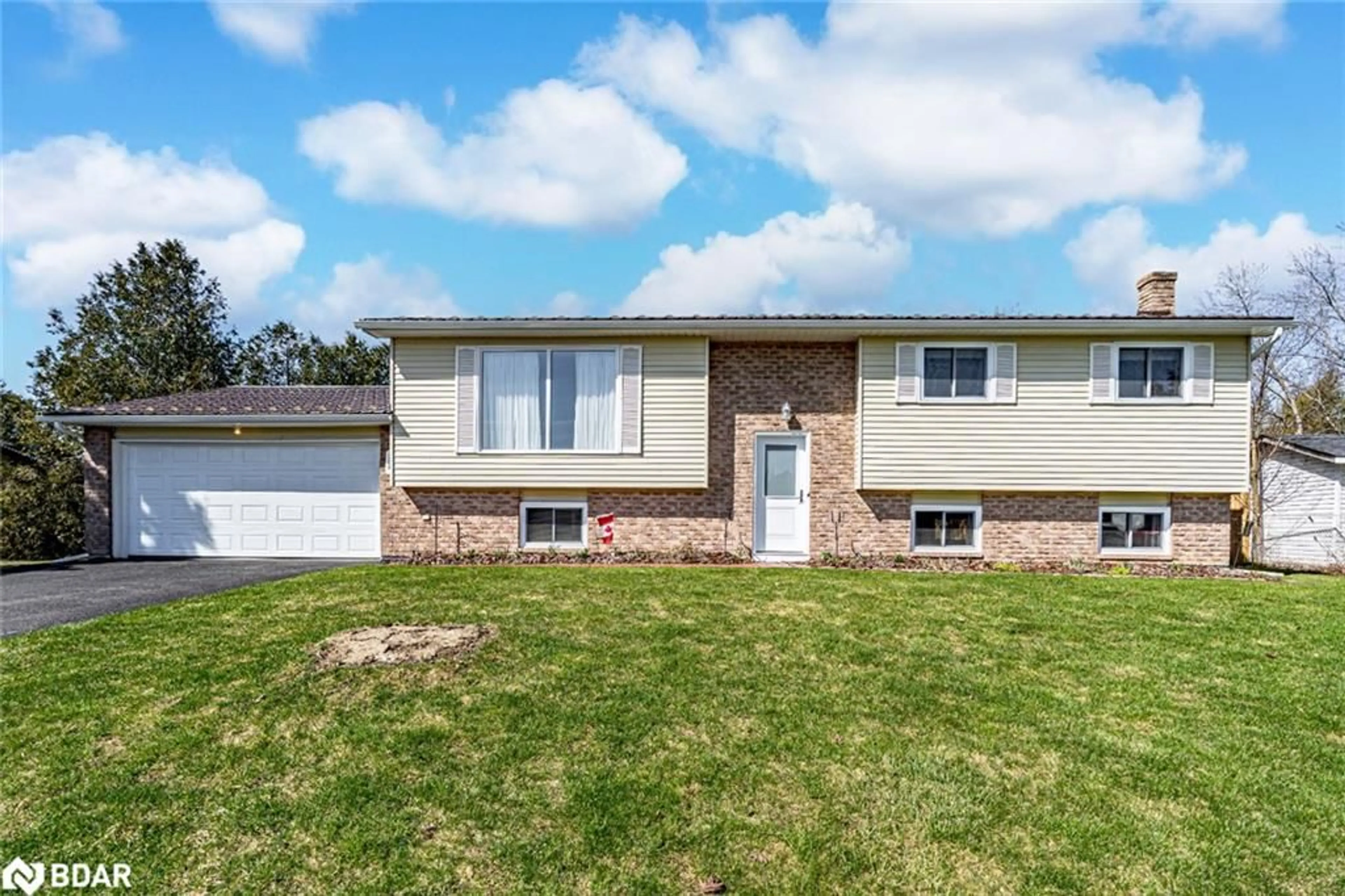 Home with vinyl exterior material, unknown for 228 Thornton Ave, Essa Ontario L0L 2N0