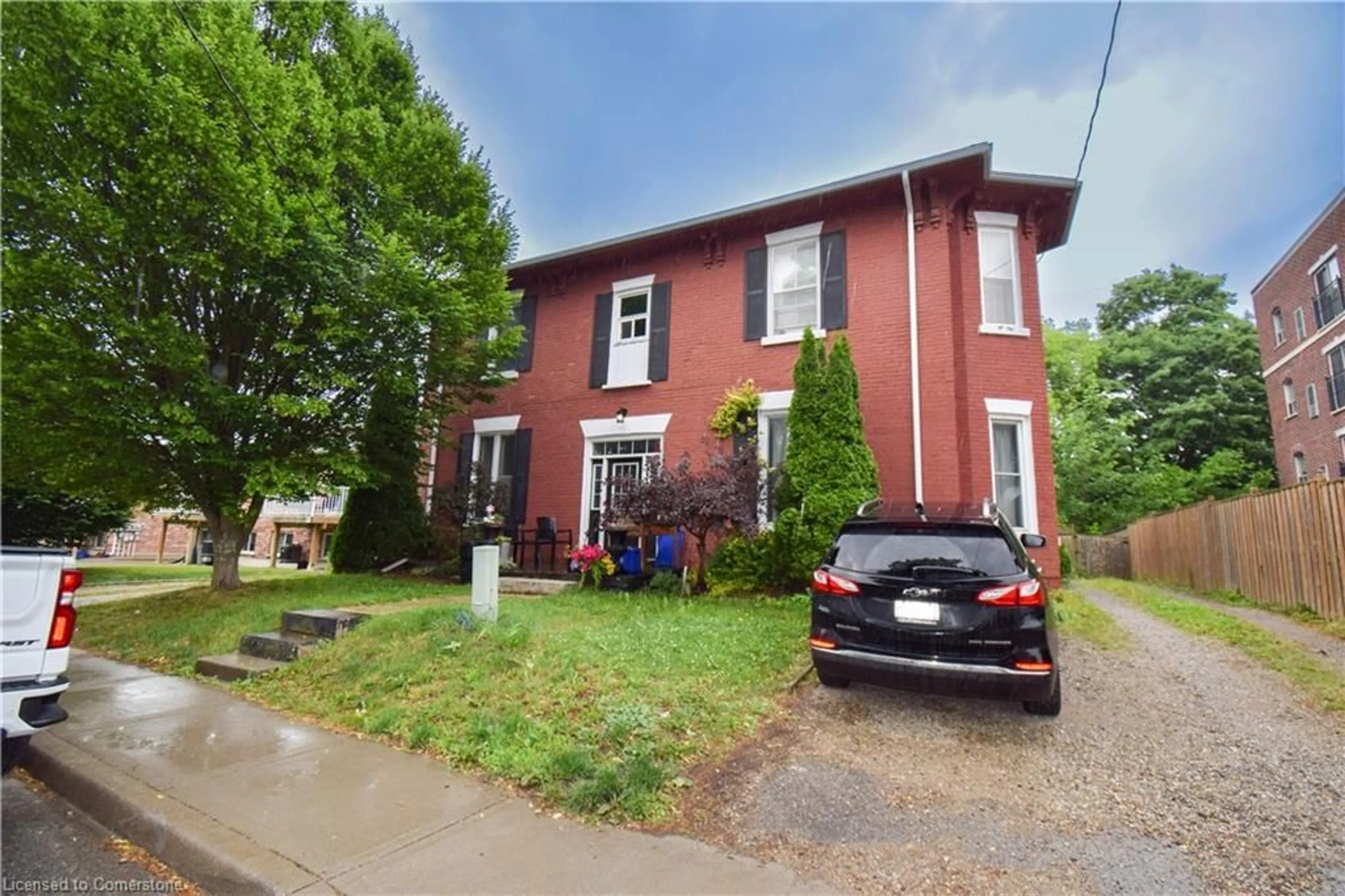 Home with brick exterior material, street for 42 Brock St, Woodstock Ontario N4S 3B5