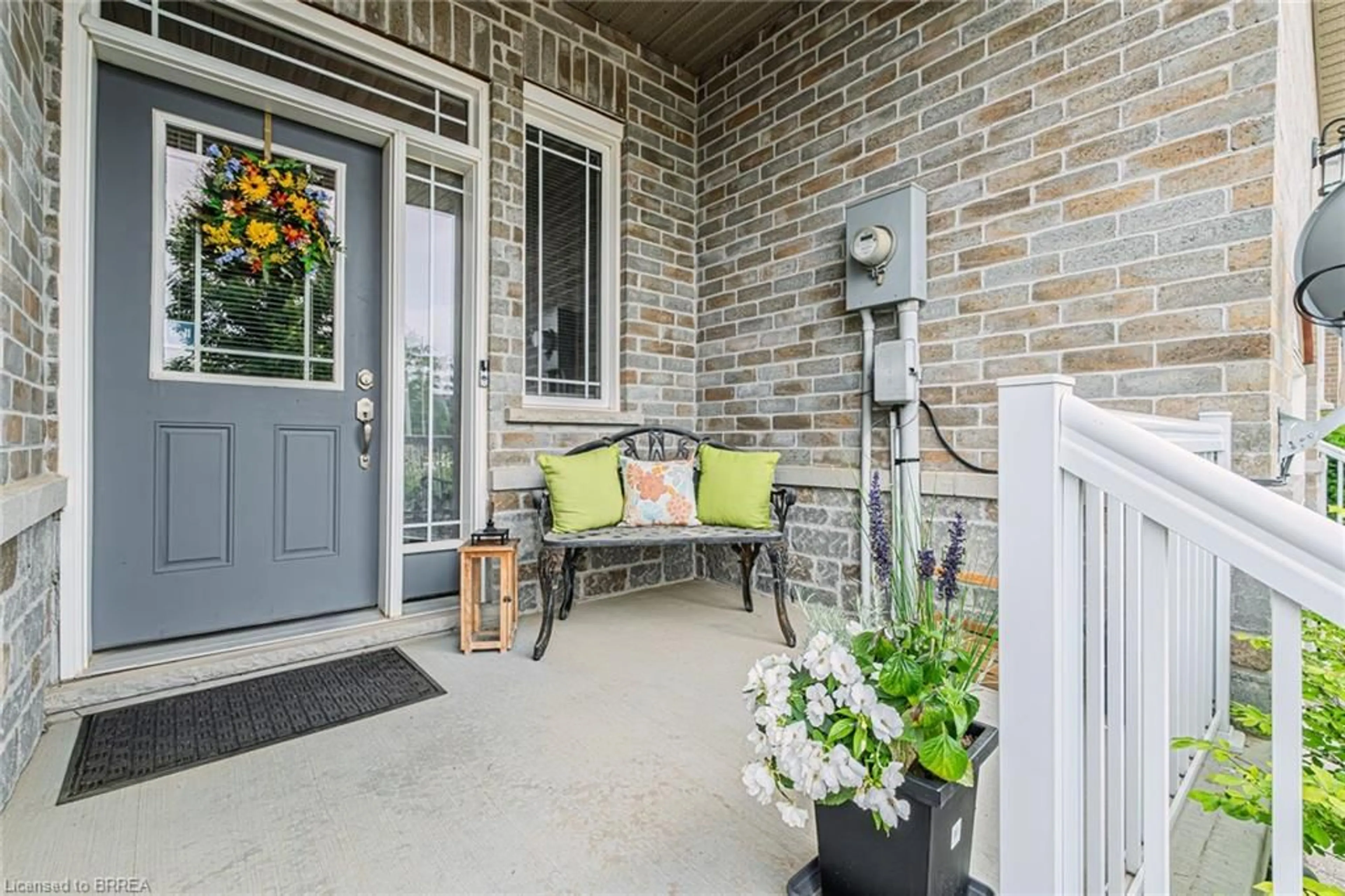 Indoor entryway for 12 Rowe Lane, Paris Ontario N3L 0A6