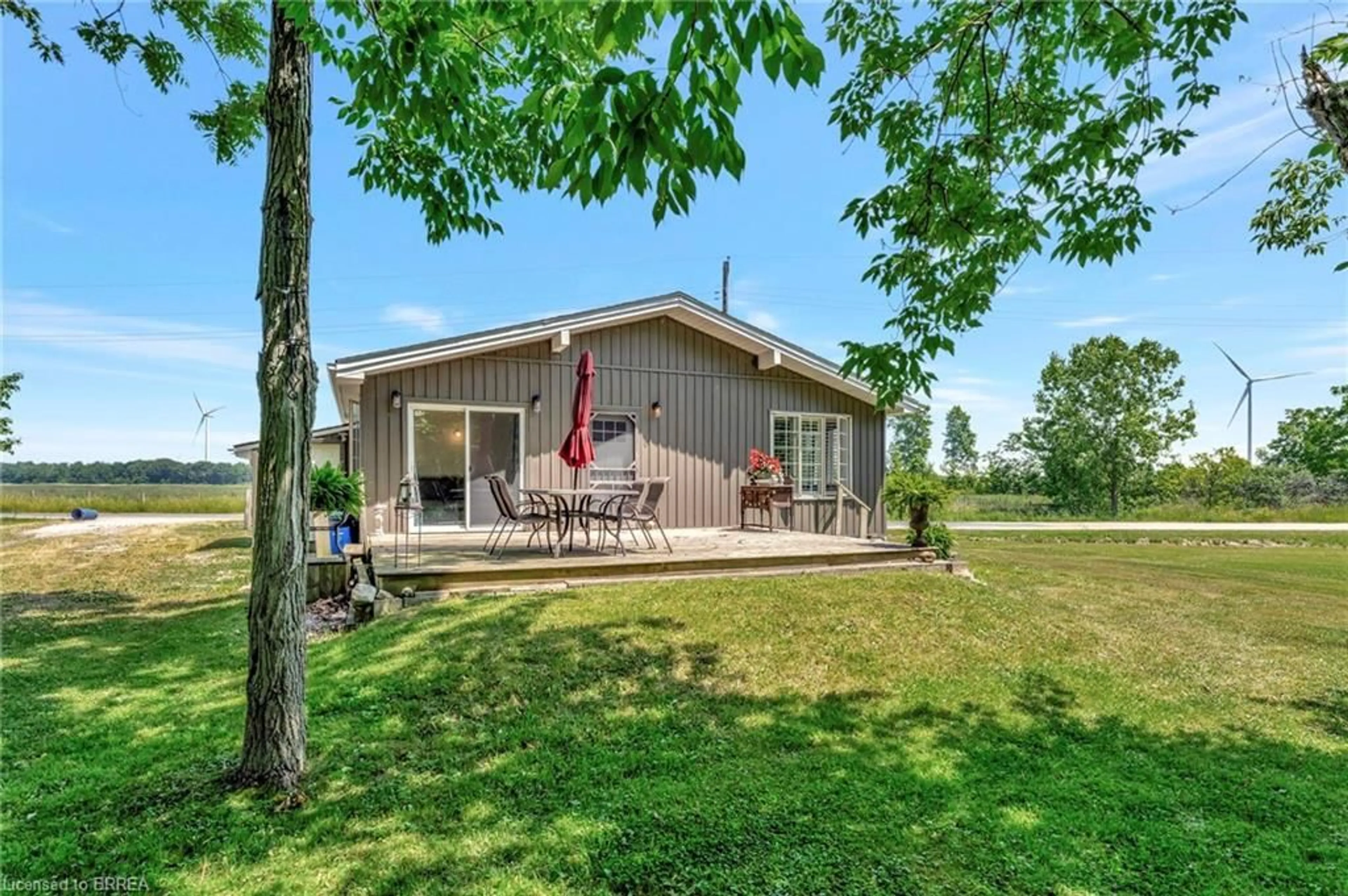 Patio, unknown for 3020 Lakeshore Rd, Dunnville Ontario N1A 2W8