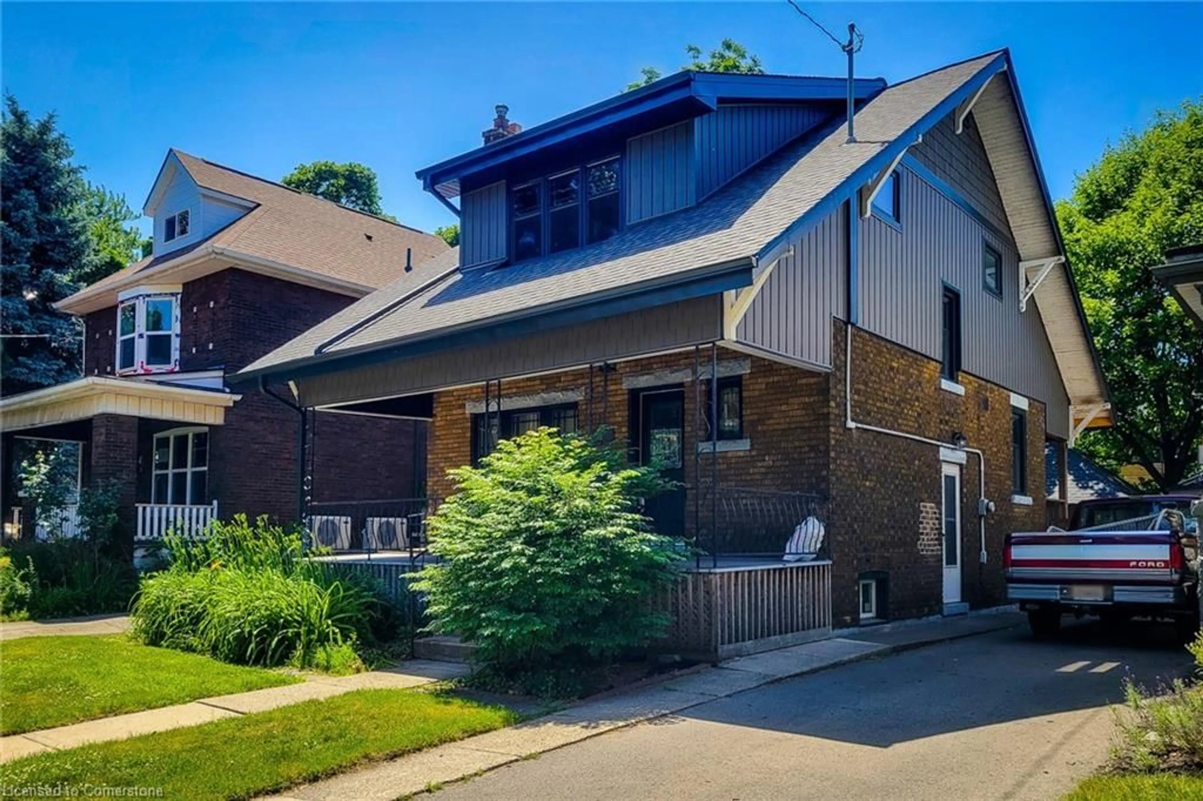 Home with brick exterior material, street for 56 Prospect St, Hamilton Ontario L8M 2Z1