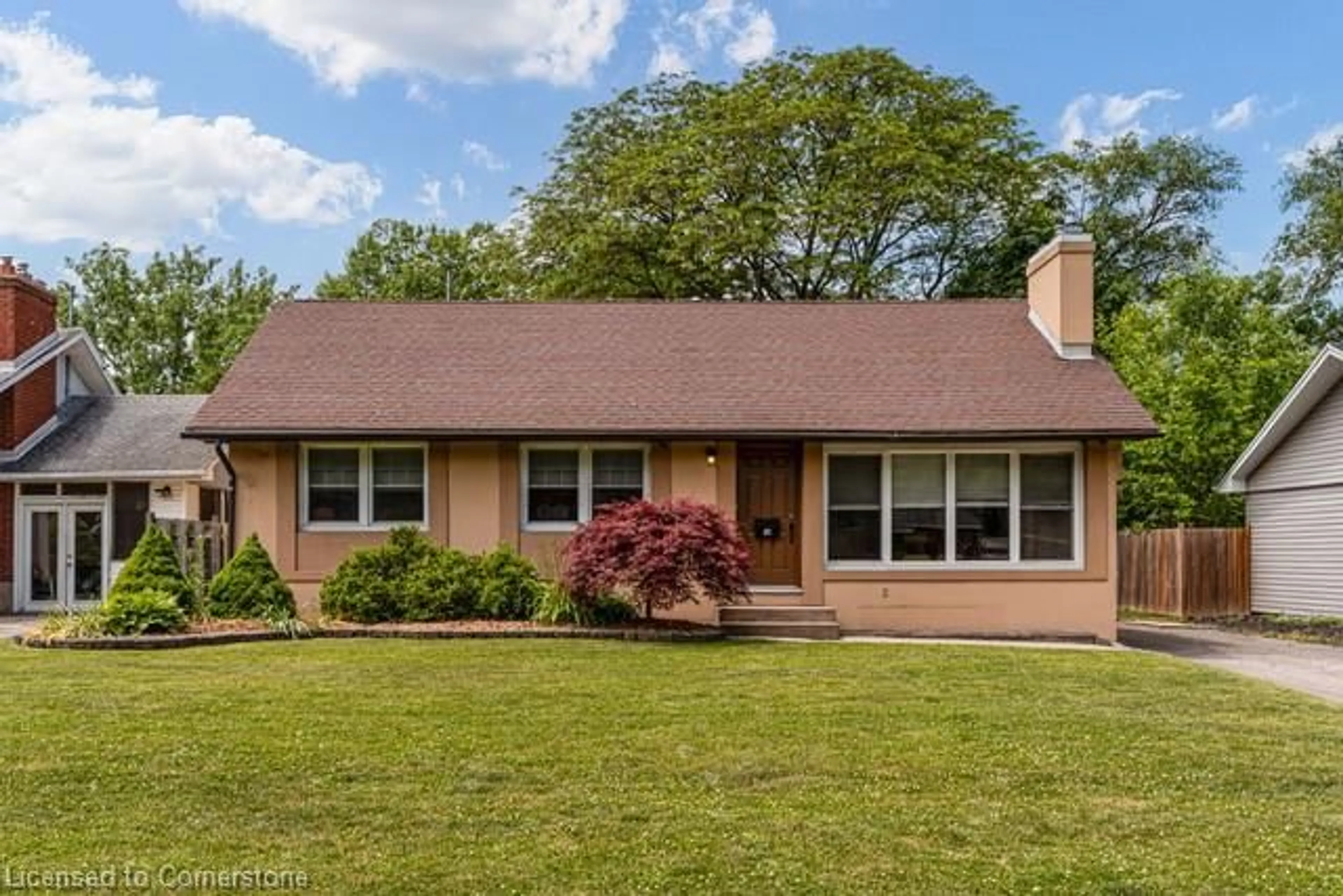 Home with vinyl exterior material, street for 14 Caroline St, St. Catharines Ontario L2T 3G1